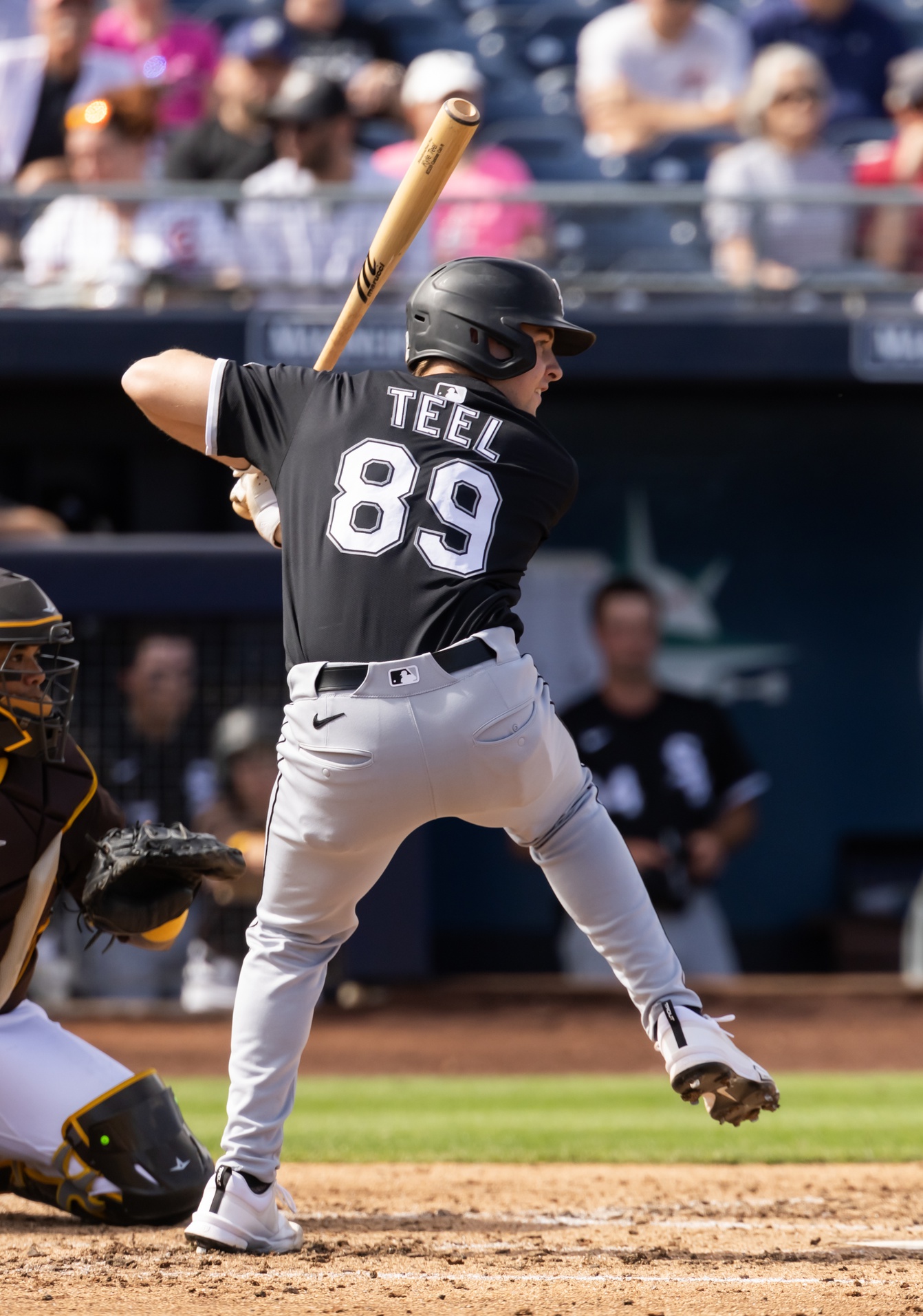 The Los Angeles Angels will kick off their 2025 MLB season on the road against the Chicago White Sox at Guaranteed Rate Field on March 27, 2025, with the first pitch scheduled for 4:10 p.m. ET. Both teams are eager to start the season on a positive note after challenging campaigns in 2024. Los Angeles Angels vs Chicago White Sox AI Prediction: Free MLB Betting Insights for Mar 27. Credit USA TODAY/IMAGN