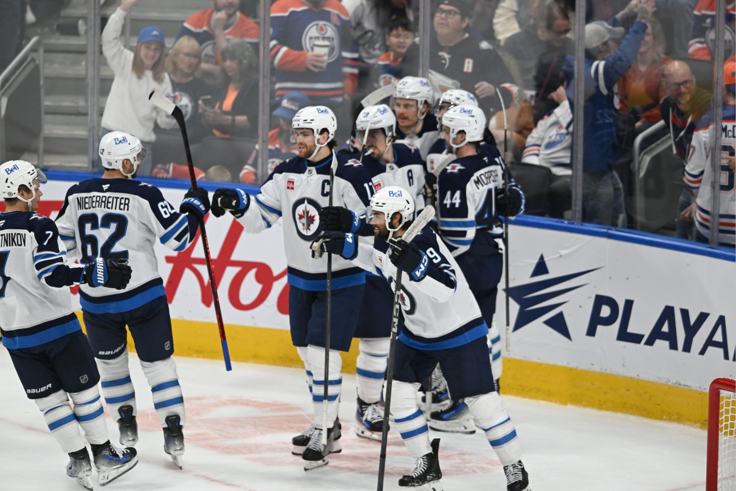On March 23, 2025, the Buffalo Sabres will face the Winnipeg Jets at the Canada Life Centre in Winnipeg. The game is scheduled to begin at 3:00 PM ET. Buffalo vs Winnipeg AI Prediction: Free NHL Betting Insights for Mar 23. Credit USA TODAY/IMAGN