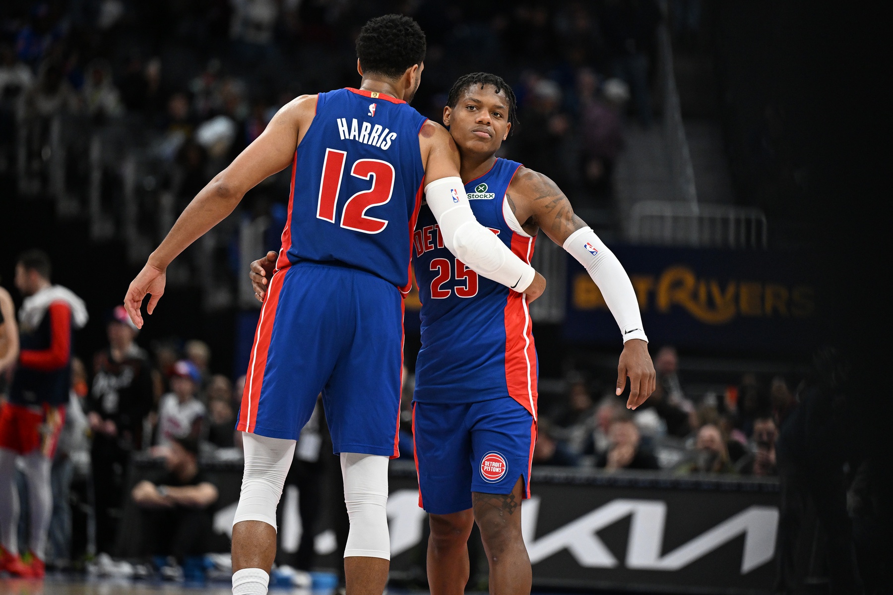 The San Antonio Spurs will face the Detroit Pistons on March 25, 2025, at Little Caesars Arena in Detroit. Both teams are aiming to strengthen their positions as the regular season nears its conclusion. San Antonio vs Detroit AI Prediction: Free NBA Betting Insights for Mar 25. Credit USA TODAY/IMAGN