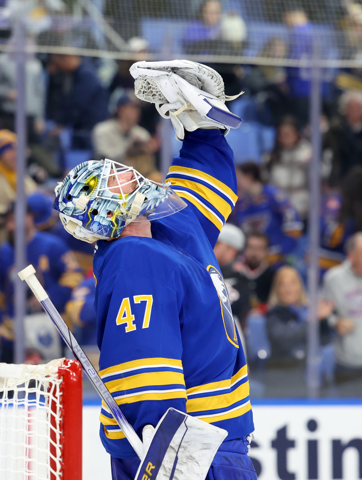 The Pittsburgh Penguins are set to face the Buffalo Sabres on March 27, 2025, at KeyBank Center in Buffalo. Both teams are aiming to enhance their standings in the Eastern Conference as the season progresses. Pittsburgh vs Buffalo AI Prediction: Free NHL Betting Insights for Mar 27. Credit USA TODAY/IMAGN
