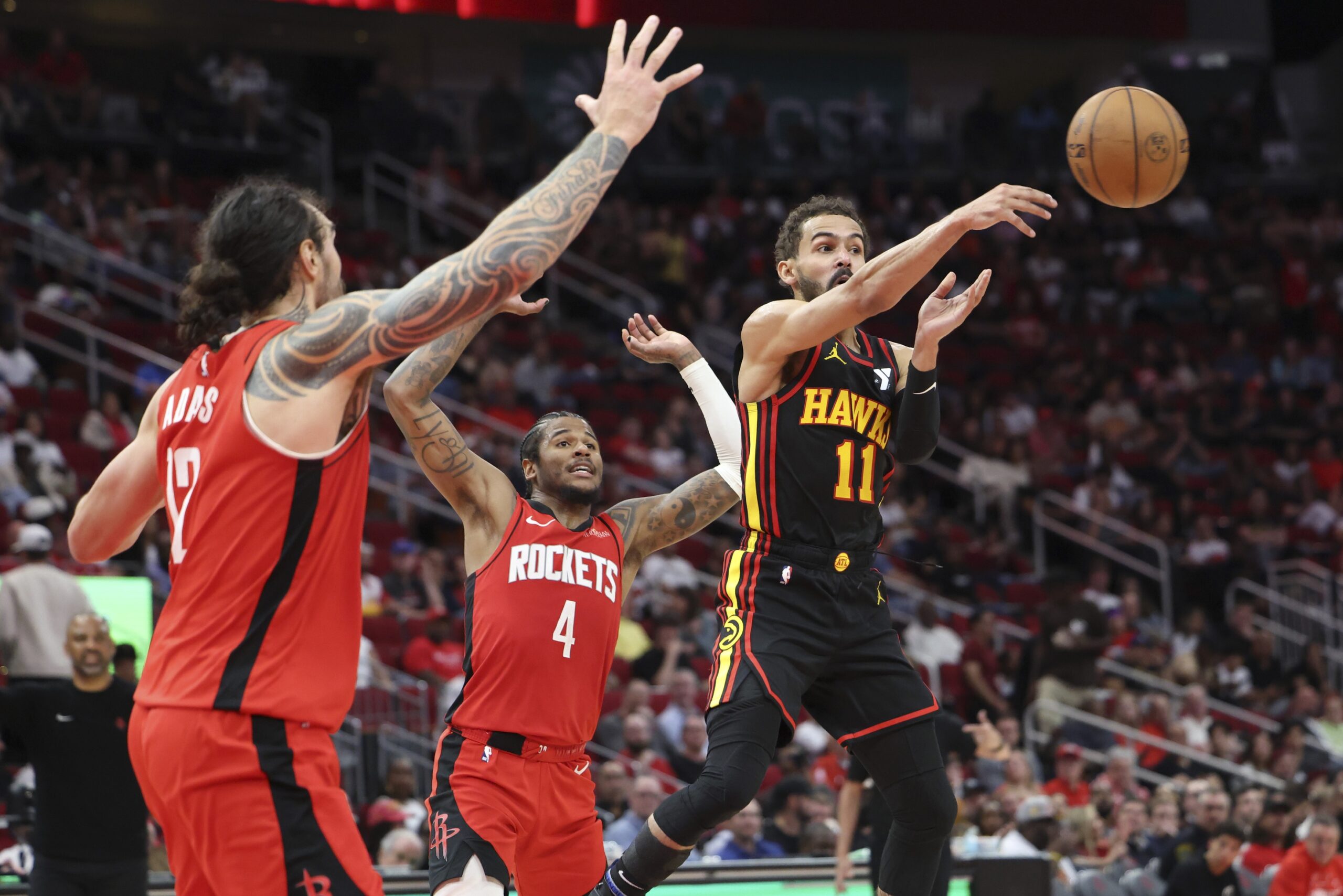 The Miami Heat (31-41) will host the Atlanta Hawks (35-37) on March 27, 2025, at the Kaseya Center in Miami. Both teams are vying for play-in tournament positions in the Eastern Conference, making this matchup critical for their postseason aspirations. Atlanta vs Miami AI Prediction: Free NBA Betting Insights for Mar 27. Credit USA TODAY/IMAGN