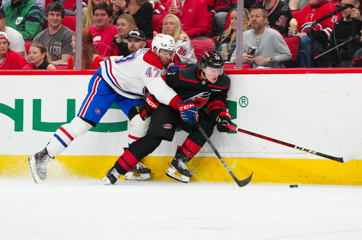 The Montreal Canadiens will face the Florida Panthers on March 30, 2025, at Amerant Bank Arena in Sunrise, Florida. Both teams are vying for playoff positions, making this matchup crucial for their postseason aspirations. Montreal vs Florida AI Prediction: Free NHL Betting Insights for Mar 30. Credit USA TODAY/IMAGN