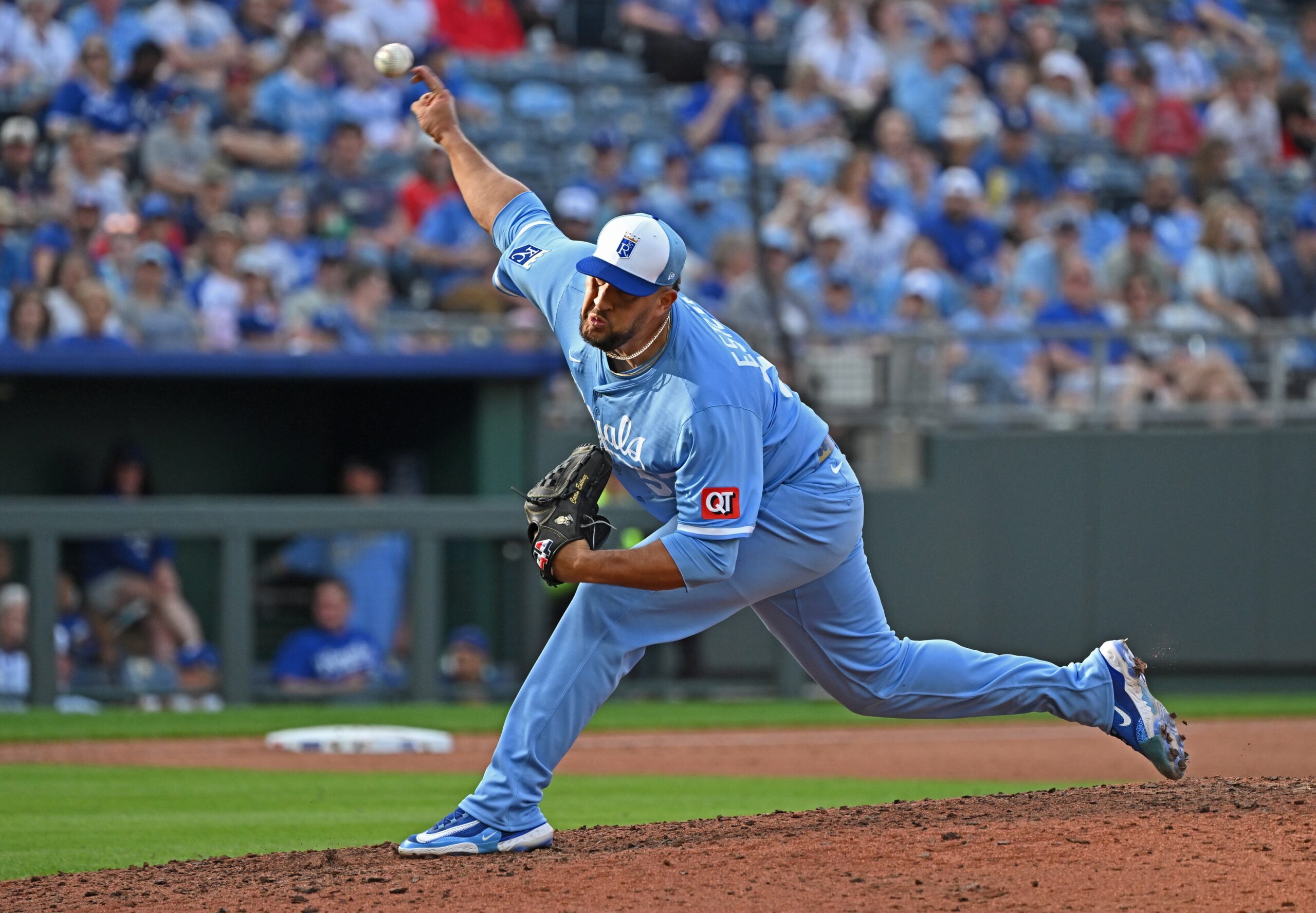 The Cleveland Guardians will face the Kansas City Royals on March 30, 2025, at Kauffman Stadium in Kansas City, Missouri. This game concludes their season-opening three-game series, with both teams aiming to establish early momentum in the competitive American League Central division. Cleveland vs Kansas City AI Prediction: Free MLB Betting Insights for Mar 30. Credit USA TODAY/IMAGN