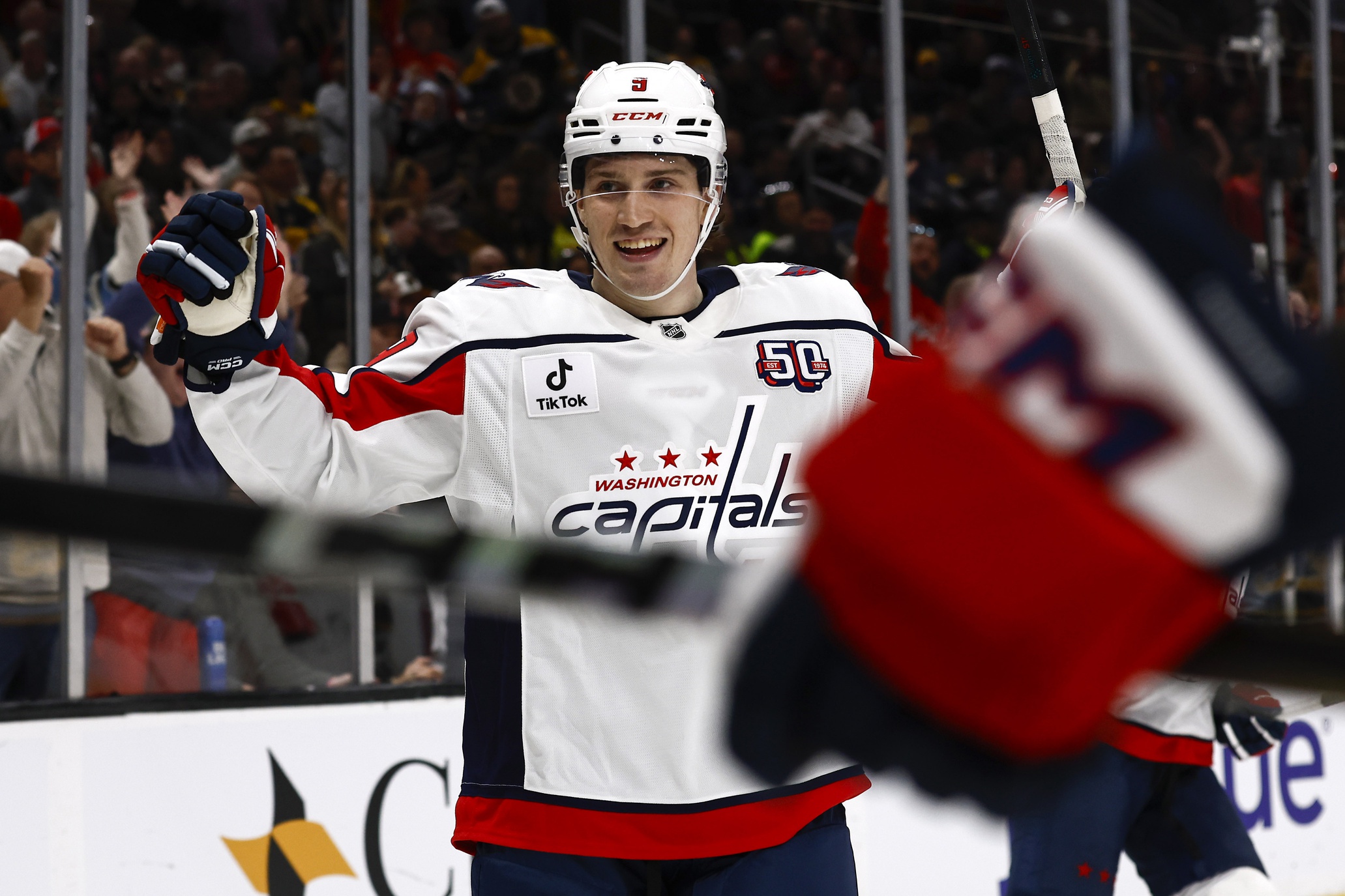 The Washington Capitals will face the Carolina Hurricanes on April 2, 2025, at PNC Arena in Raleigh, North Carolina. Both teams are vying for top positions in the Metropolitan Division, making this matchup crucial for playoff seeding. Washington vs Carolina AI Prediction: Free NHL Betting Insights for Apr 02. Credit USA TODAY/IMAGN