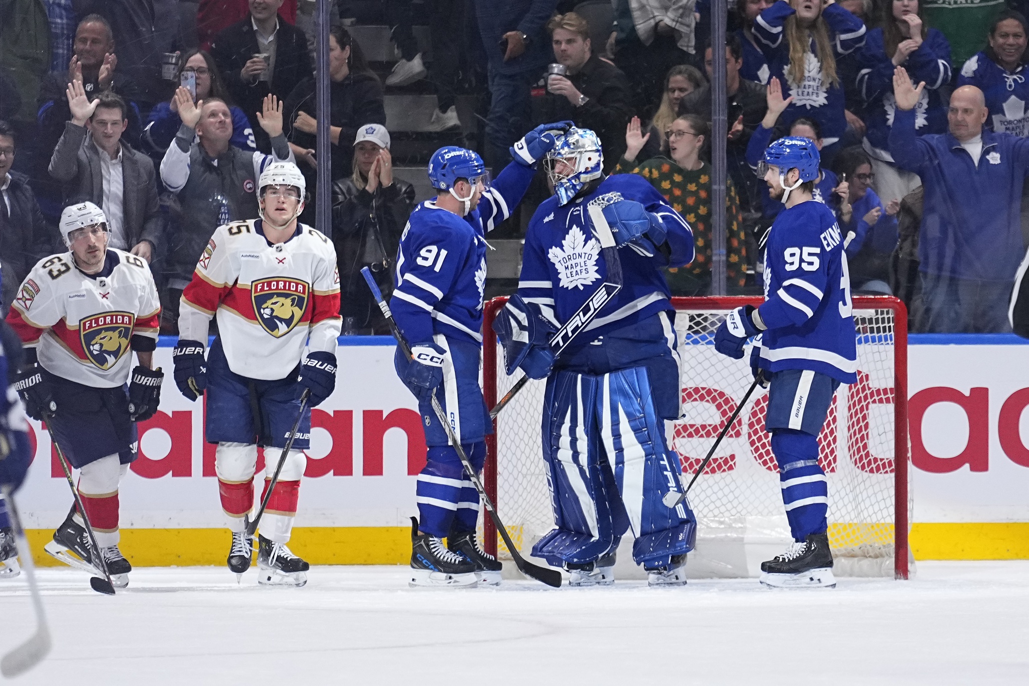 The Toronto Maple Leafs will host the Columbus Blue Jackets on April 5, 2025, at Scotiabank Arena in Toronto. This matchup features a Maple Leafs team aiming to solidify their playoff positioning against a Blue Jackets squad looking to play spoiler. Columbus vs Toronto AI Prediction: Free NHL Betting Insights for Apr 05. Credit USA TODAY/IMAGN