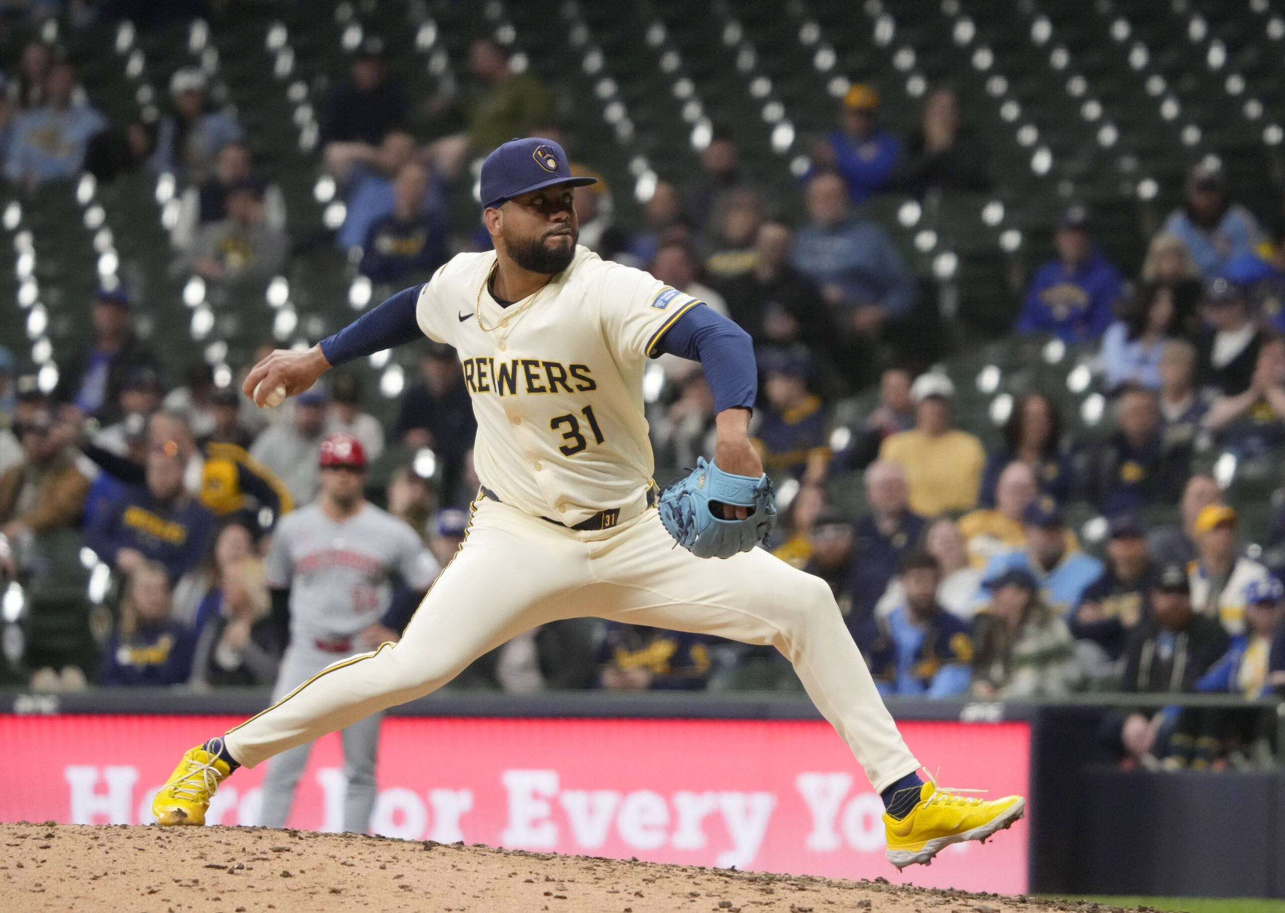 The Cincinnati Reds will face the Milwaukee Brewers on April 4, 2025, at American Family Field in Milwaukee, Wisconsin. This matchup features two National League Central teams looking to establish early-season momentum. Cincinnati vs Milwaukee AI Prediction: Free MLB Betting Insights for Apr 04. Credit USA TODAY/IMAGN