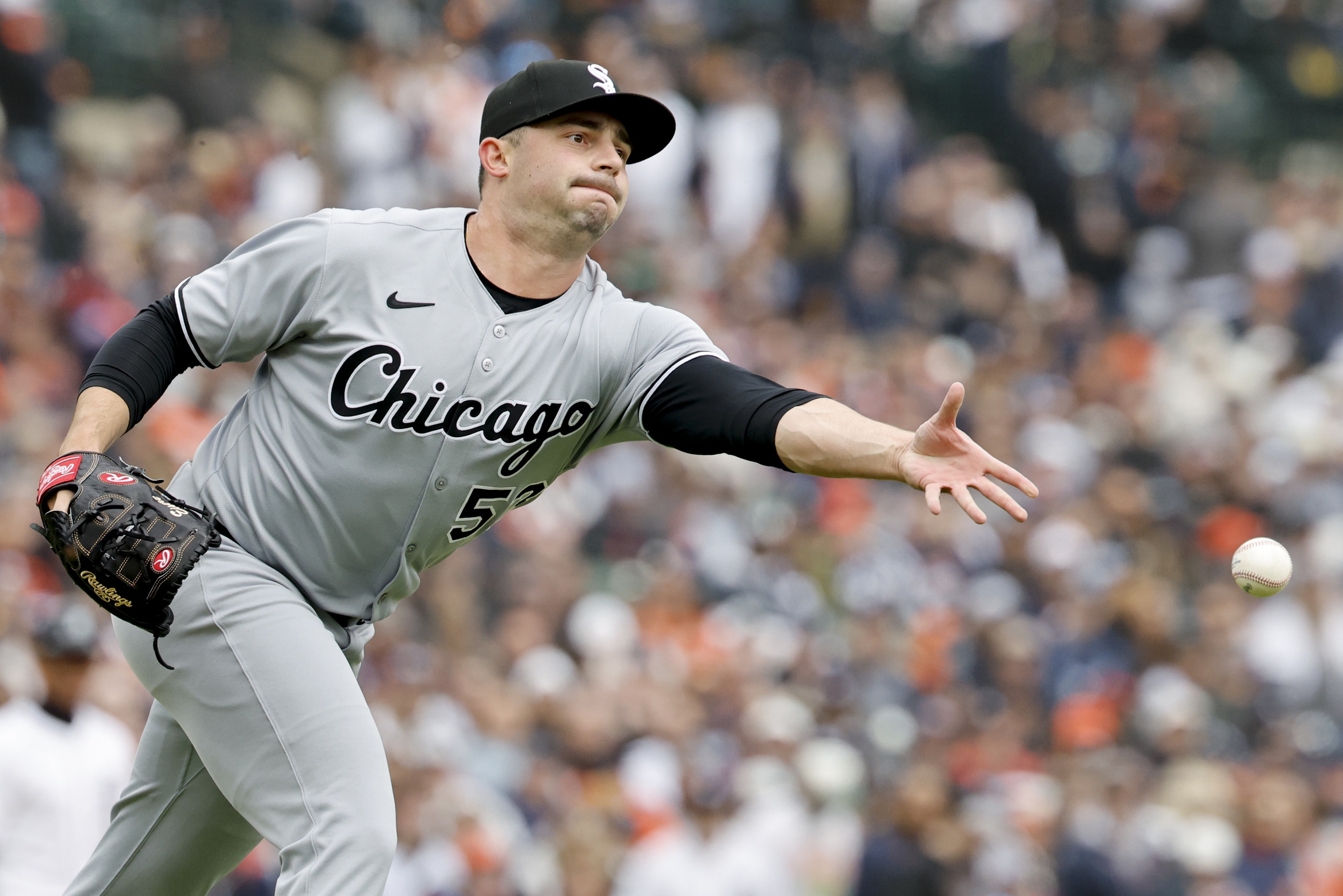 The Chicago White Sox are set to face the Detroit Tigers on April 5, 2025, at Comerica Park in Detroit, Michigan. This American League Central matchup features two teams aiming to improve their standings early in the season. Chicago White Sox vs Detroit AI Prediction: Free MLB Betting Insights for Apr 05. Credit USA TODAY/IMAGN