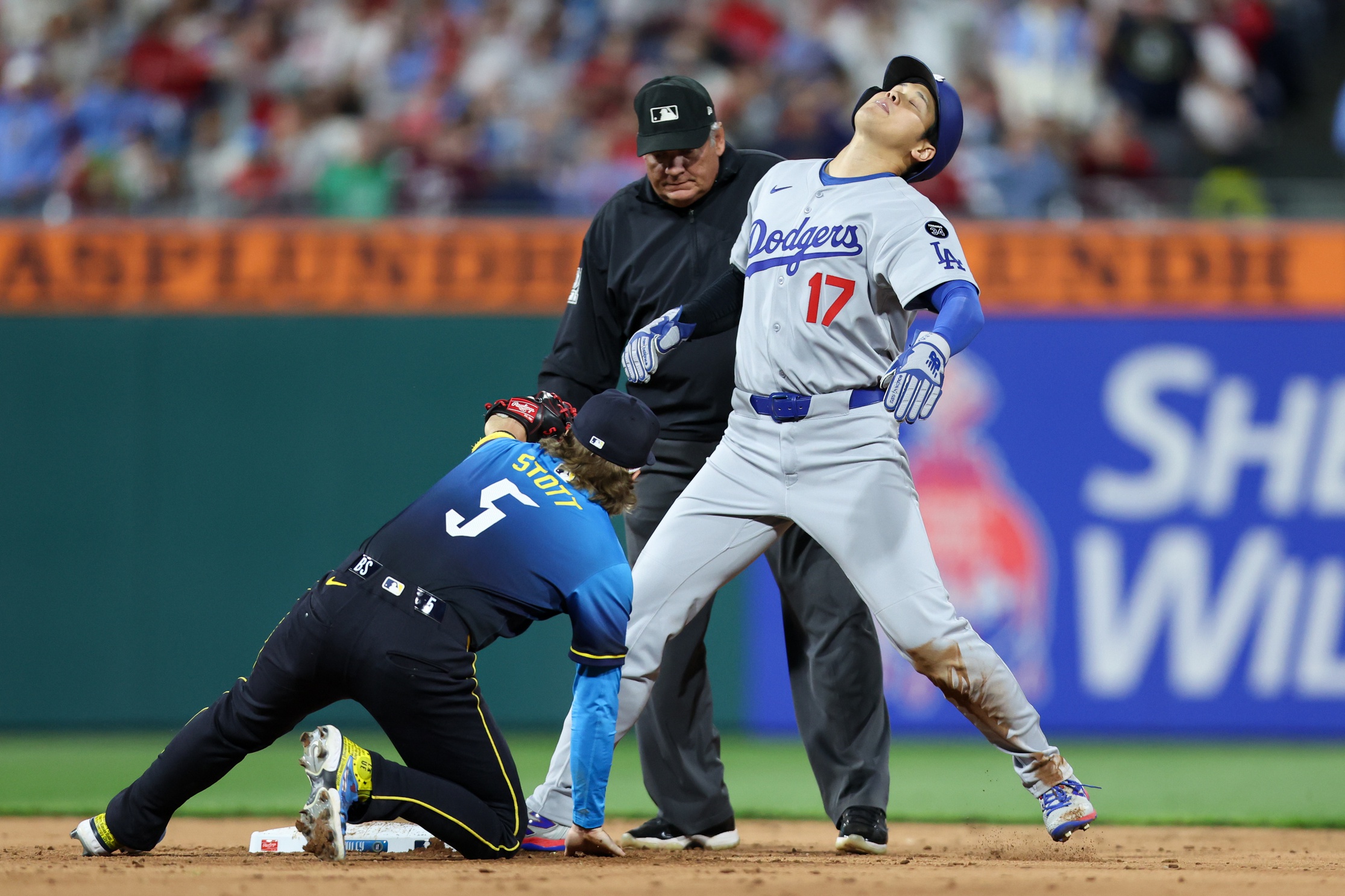 The Los Angeles Dodgers will face the Philadelphia Phillies on April 5, 2025, at Citizens Bank Park in Philadelphia. The Dodgers enter the game with an impressive 8-0 record, while the Phillies stand at 5-0, setting the stage for a compelling matchup between two undefeated teams. Los Angeles Dodgers vs Philadelphia AI Prediction: Free MLB Betting Insights for Apr 05. Credit USA TODAY/IMAGN