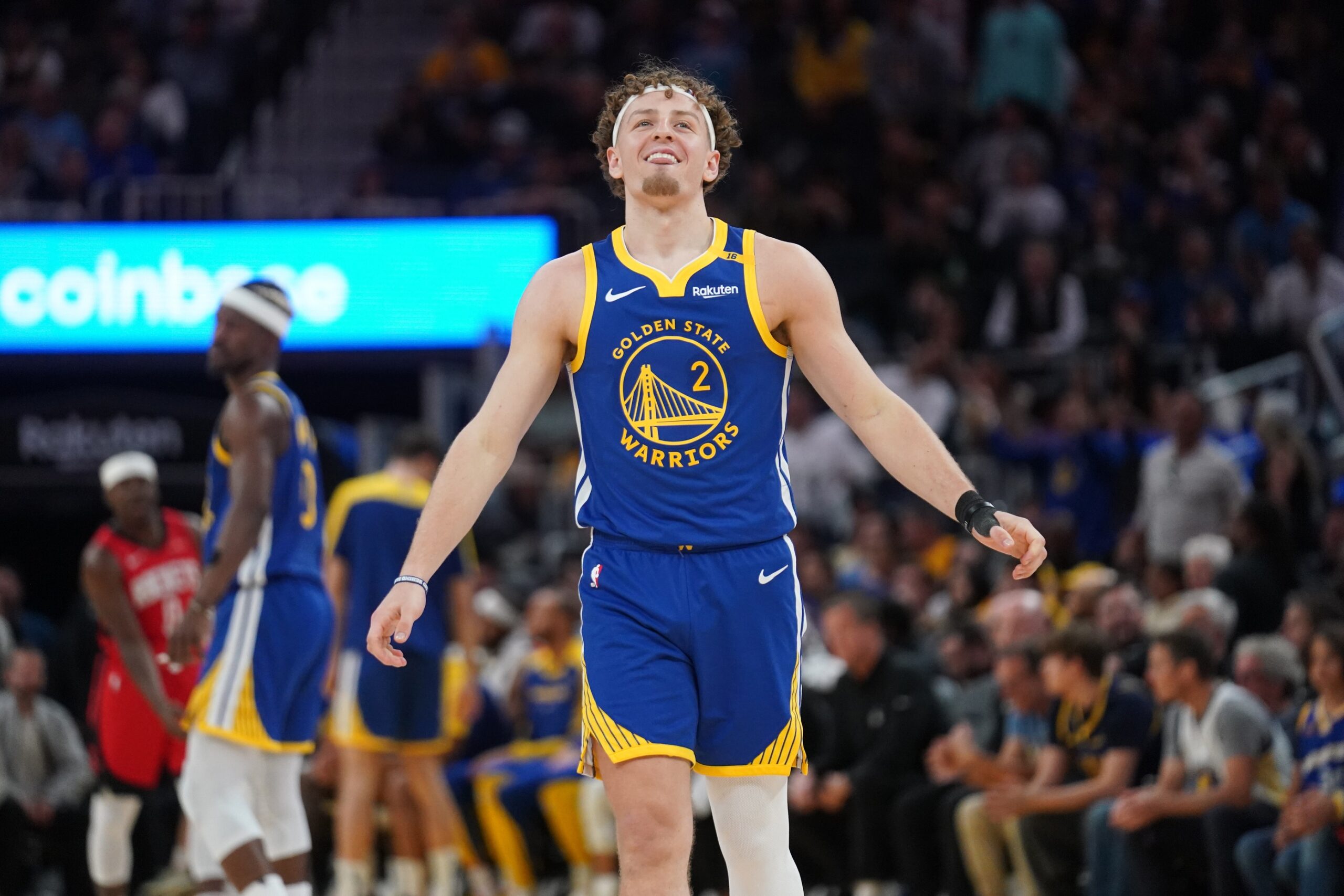 On April 8, 2025, the Golden State Warriors will face the Phoenix Suns at the Footprint Center in Phoenix. Both teams are striving for favorable positions in the Western Conference as the regular season nears its conclusion. Golden State vs Phoenix AI Prediction: Free NBA Betting Insights for Apr 08. Credit USA TODAY/IMAGN