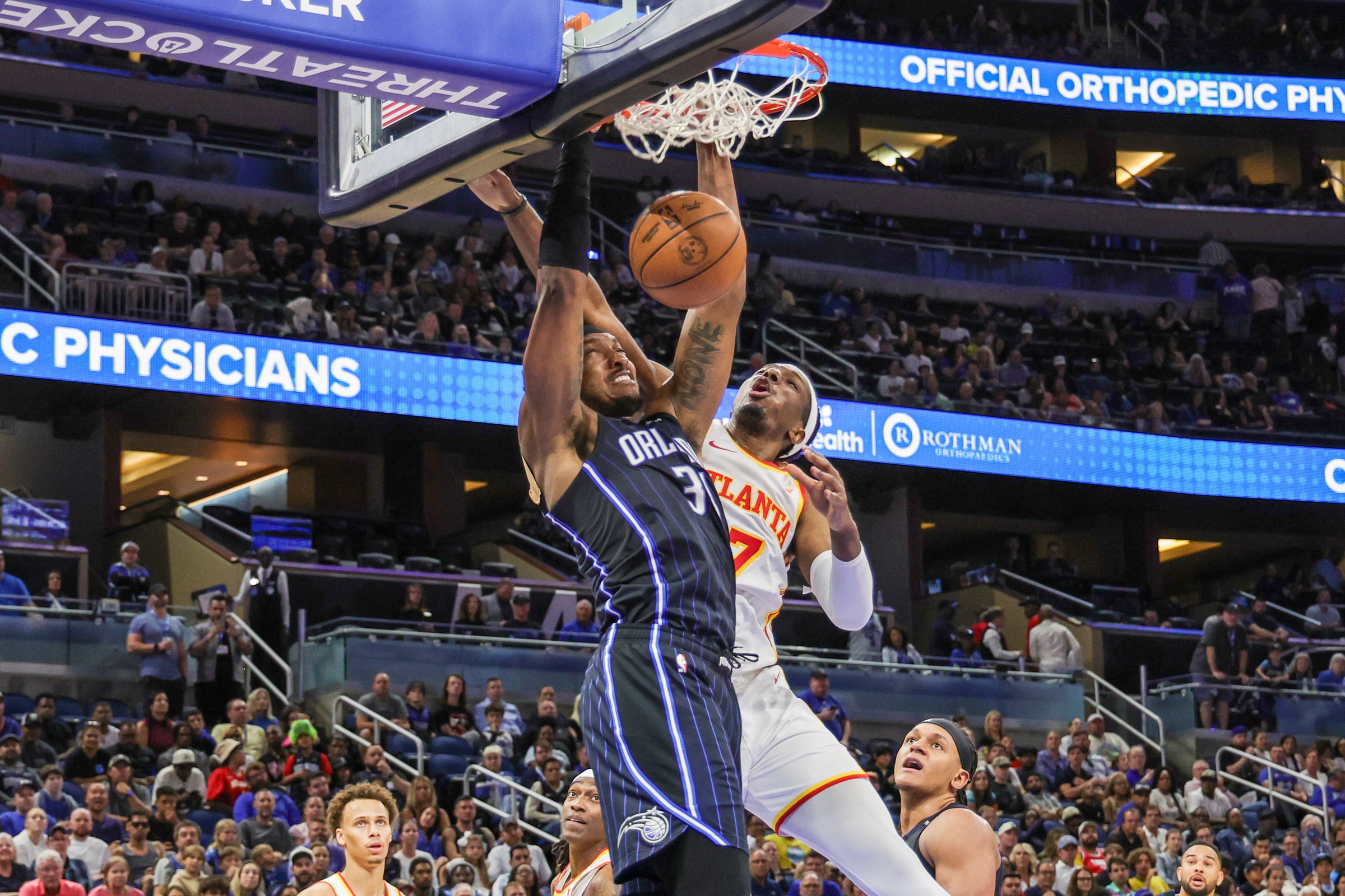 The Boston Celtics will visit the Orlando Magic on April 9, 2025, at the Kia Center in Orlando, Florida. This Eastern Conference matchup features the Celtics, who are aiming for their 60th win of the season, against the Magic, who are striving to reach a .500 record. Boston vs Orlando AI Prediction: Free NBA Betting Insights for Apr 09. Credit USA TODAY/IMAGN
