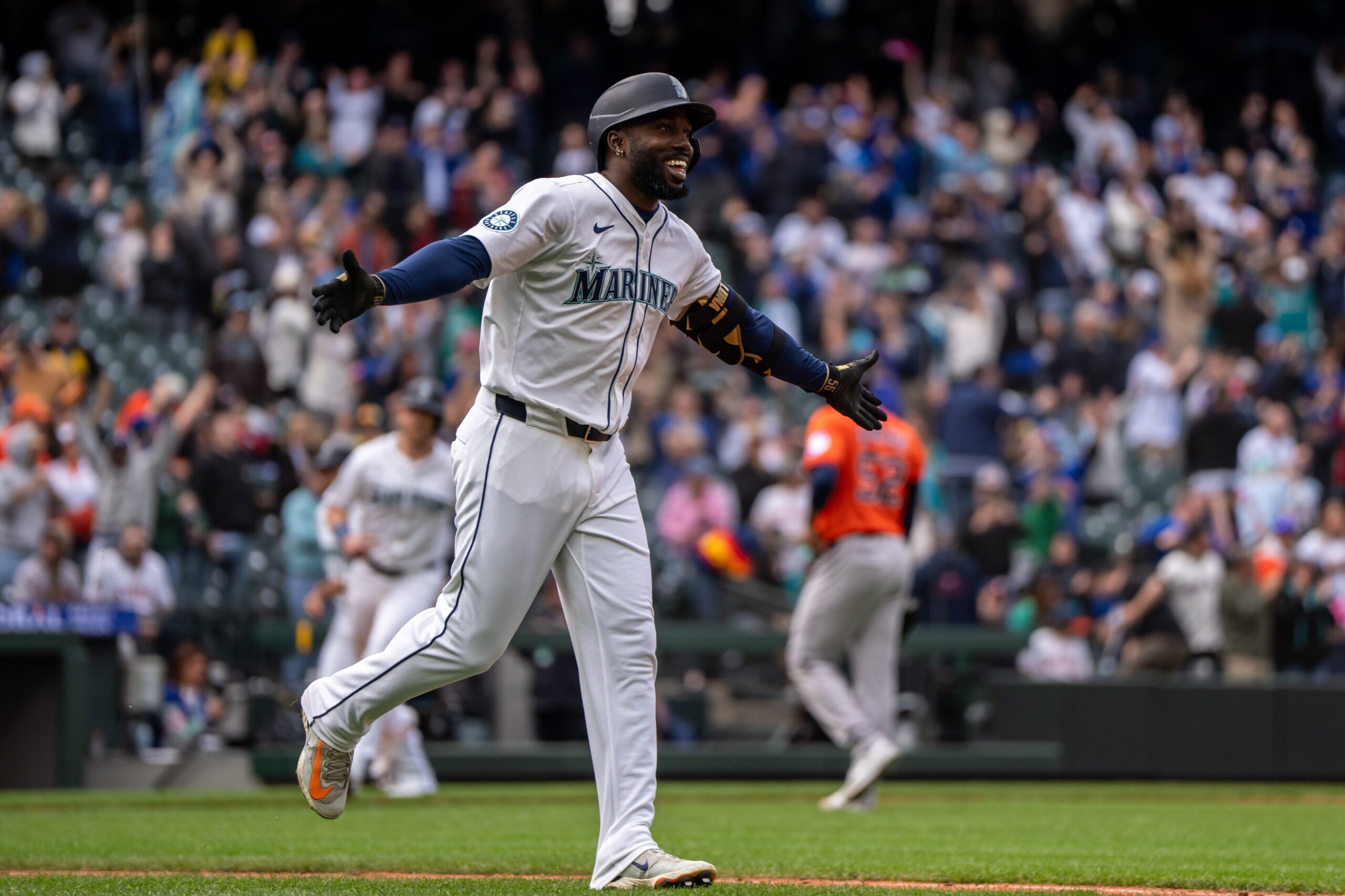 On April 11, 2025, the Texas Rangers (9–4) will face the Seattle Mariners (5–8) at T-Mobile Park in Seattle. The Rangers aim to continue their strong start to the season, while the Mariners look to rebound from recent struggles and improve their home record. Texas vs Seattle AI Prediction: Free MLB Betting Insights for Apr 11. Credit USA TODAY/IMAGN
