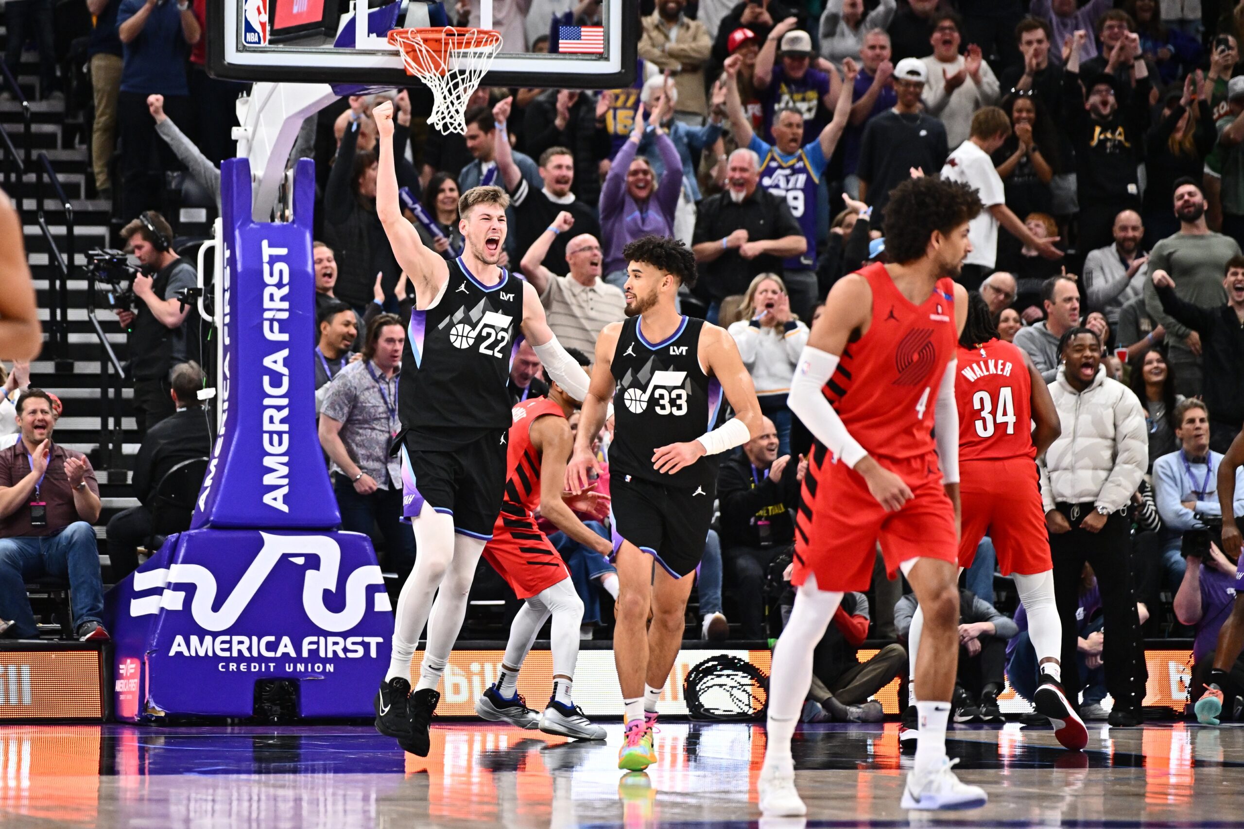 The Oklahoma City Thunder (64–14) visit the Utah Jazz (16–63) at Delta Center on April 11, 2025, in a matchup highlighting the contrast between a top-tier team and a rebuilding franchise. With the Thunder aiming to maintain their dominance and the Jazz focusing on player development, this game serves as a critical juncture for both teams’ respective seasons. Oklahoma City vs Utah AI Prediction: Free NBA Betting Insights for Apr 11. Credit USA TODAY/IMAGN