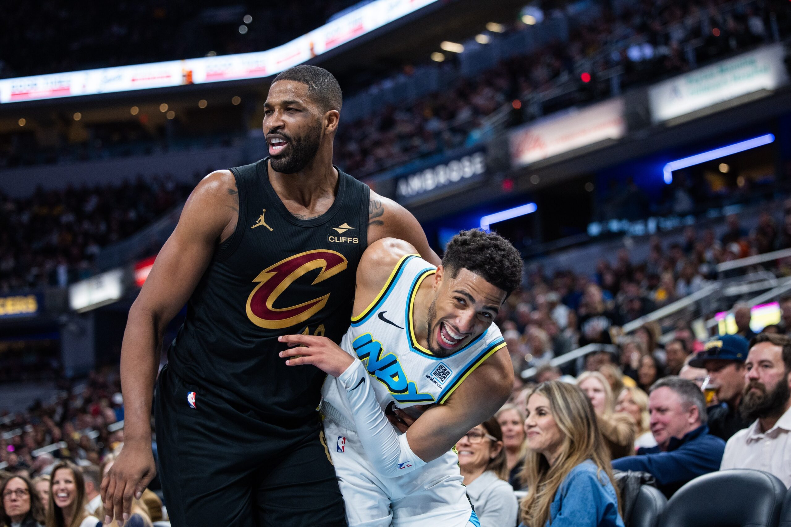 The Cleveland Cavaliers (63–17) visit the New York Knicks (50–30) at Madison Square Garden on April 11, 2025, in a matchup with significant playoff implications. While the Cavaliers have secured the top seed in the Eastern Conference, the Knicks aim to solidify their position and fend off the surging Indiana Pacers. Cleveland vs New York AI Prediction: Free NBA Betting Insights for Apr 11. Credit USA TODAY/IMAGN
