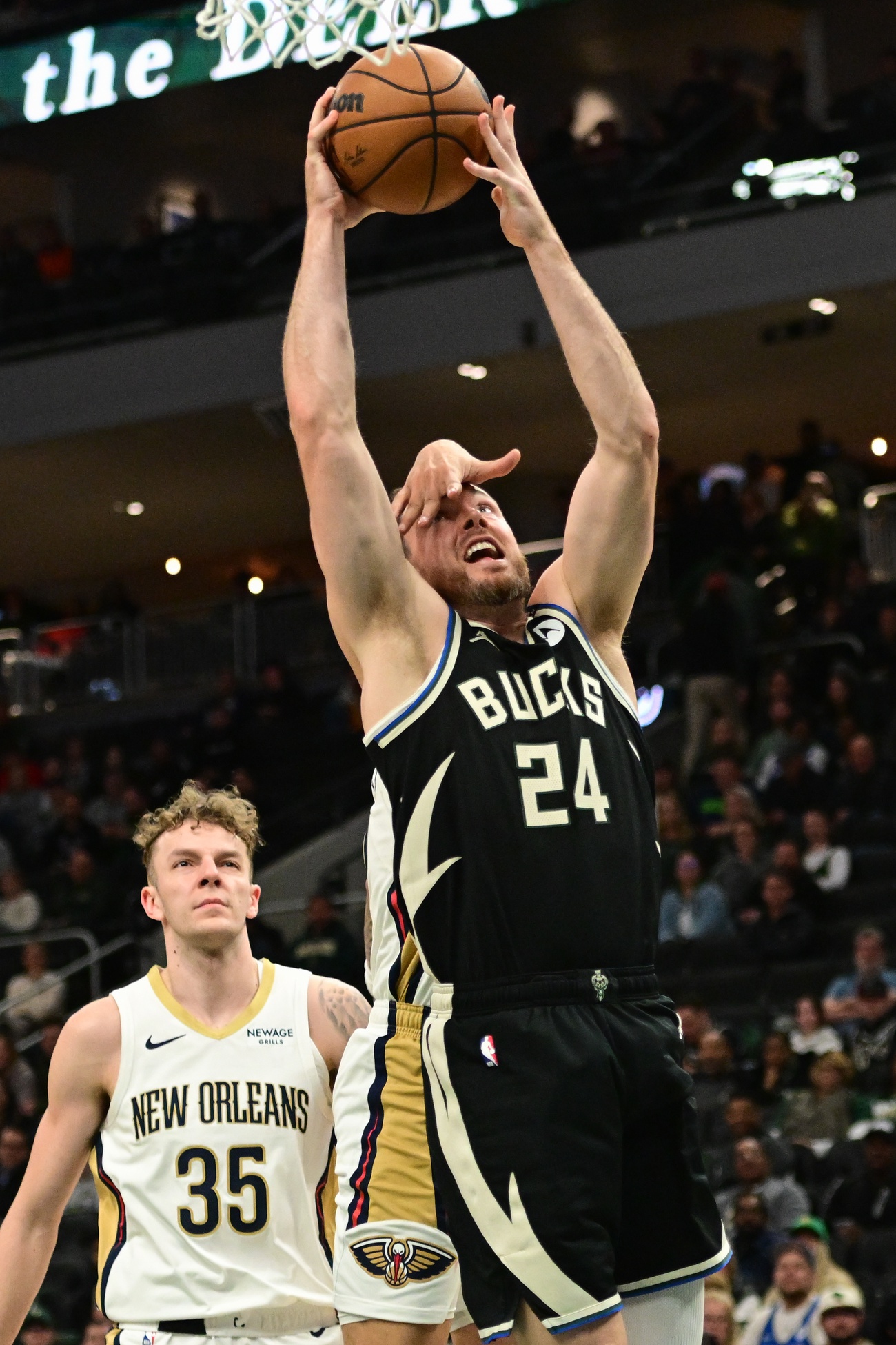 The Milwaukee Bucks will face the Detroit Pistons on April 11, 2025, at Little Caesars Arena in Detroit. This matchup holds significant playoff implications, as both teams are vying for favorable seeding in the Eastern Conference. Milwaukee vs Detroit AI Prediction: Free NBA Betting Insights for Apr 11. Credit USA TODAY/IMAGN