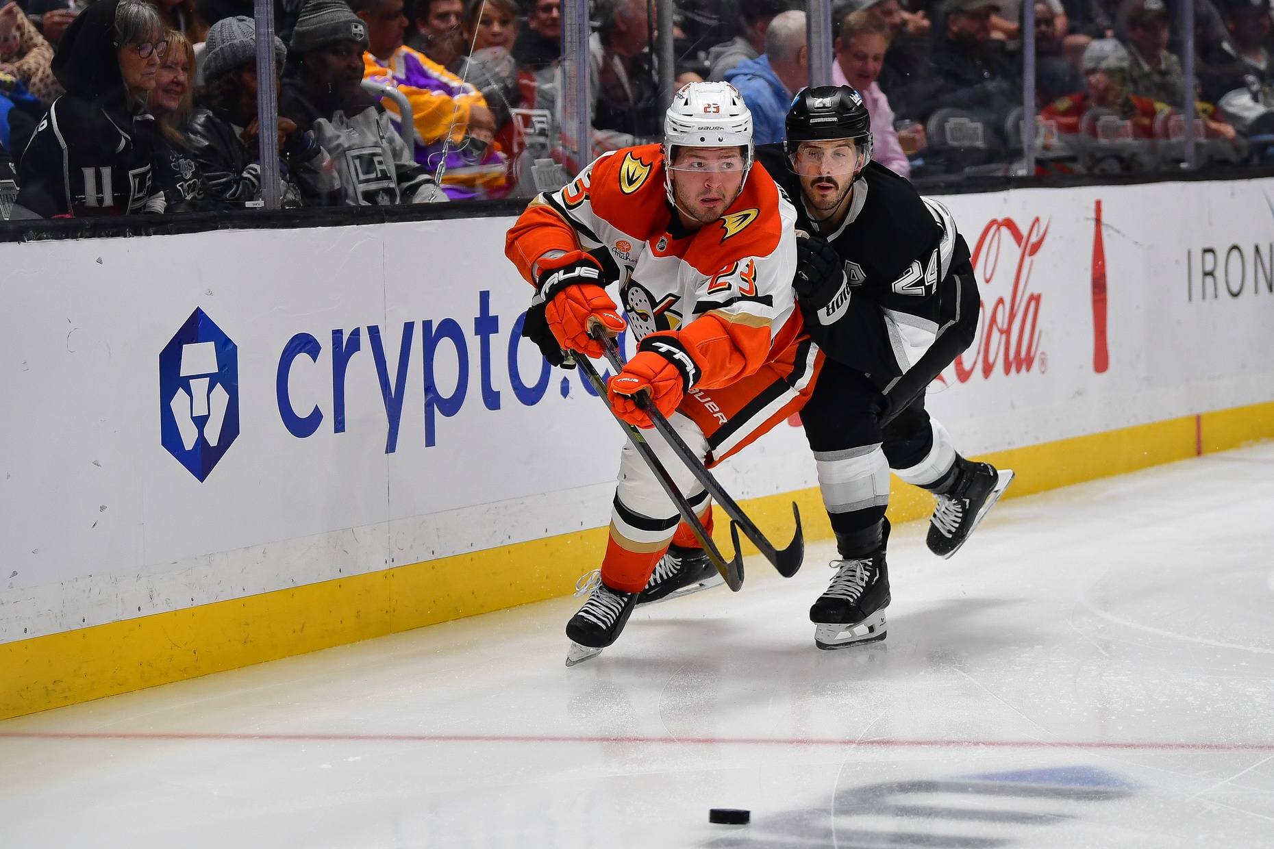 The Colorado Avalanche will face off against the Anaheim Ducks on Sunday, April 13, 2025, at the Honda Center in Anaheim. This matchup features a high-powered Avalanche team looking to solidify their playoff positioning against a Ducks squad aiming to finish their season on a strong note. Colorado vs Anaheim AI Prediction: Free NHL Betting Insights for Apr 13. Credit USA TODAY/IMAGN