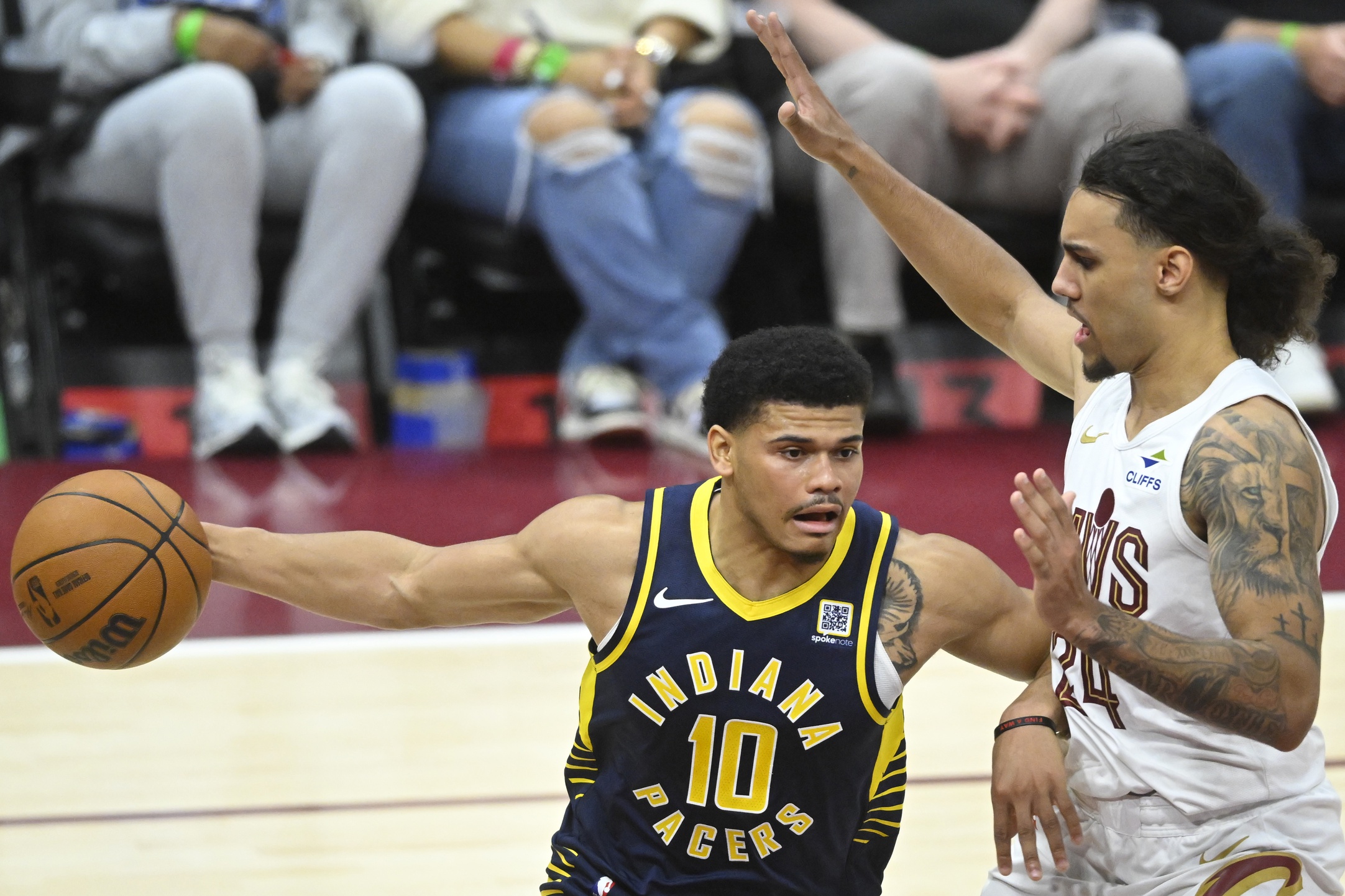The Milwaukee Bucks will face the Indiana Pacers on April 19, 2025, in a pivotal Eastern Conference matchup. The Bucks aim to solidify their playoff positioning, while the Pacers look to improve their standing in the conference. Milwaukee vs Indiana AI Prediction: Free NBA Betting Insights for Apr 19. Credit USA TODAY/IMAGN