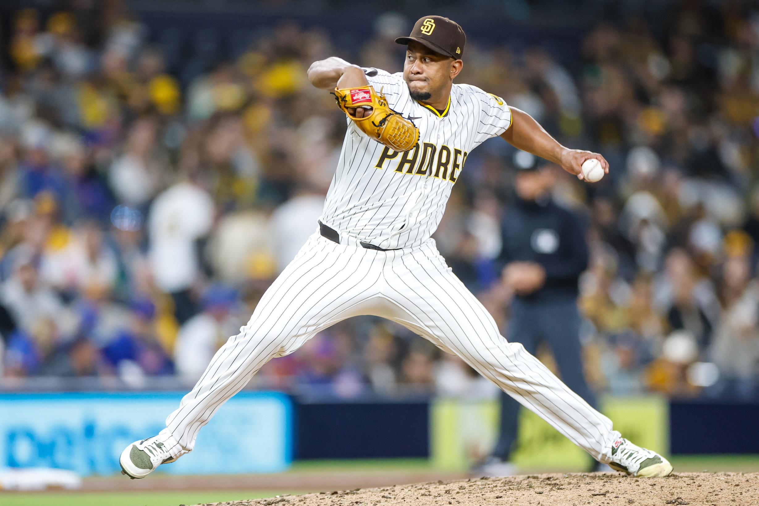 On April 15, 2025, the Chicago Cubs (9–6) will face the San Diego Padres (11–3) at Petco Park in San Diego. Both teams are off to strong starts, making this National League matchup a compelling contest. Chicago Cubs vs San Diego AI Prediction: Free MLB Betting Insights for Apr 15. Credit USA TODAY/IMAGN