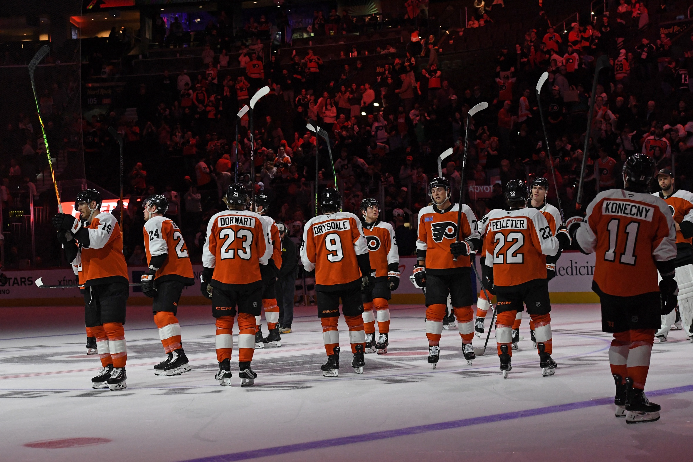 The Philadelphia Flyers (33–38–10) and Buffalo Sabres (35–39–7) conclude their regular seasons tonight at KeyBank Center in Buffalo. Both teams are out of playoff contention but aim to finish strong and build momentum for the offseason. Philadelphia vs Buffalo AI Prediction: Free NHL Betting Insights for Apr 17. Credit USA TODAY/IMAGN