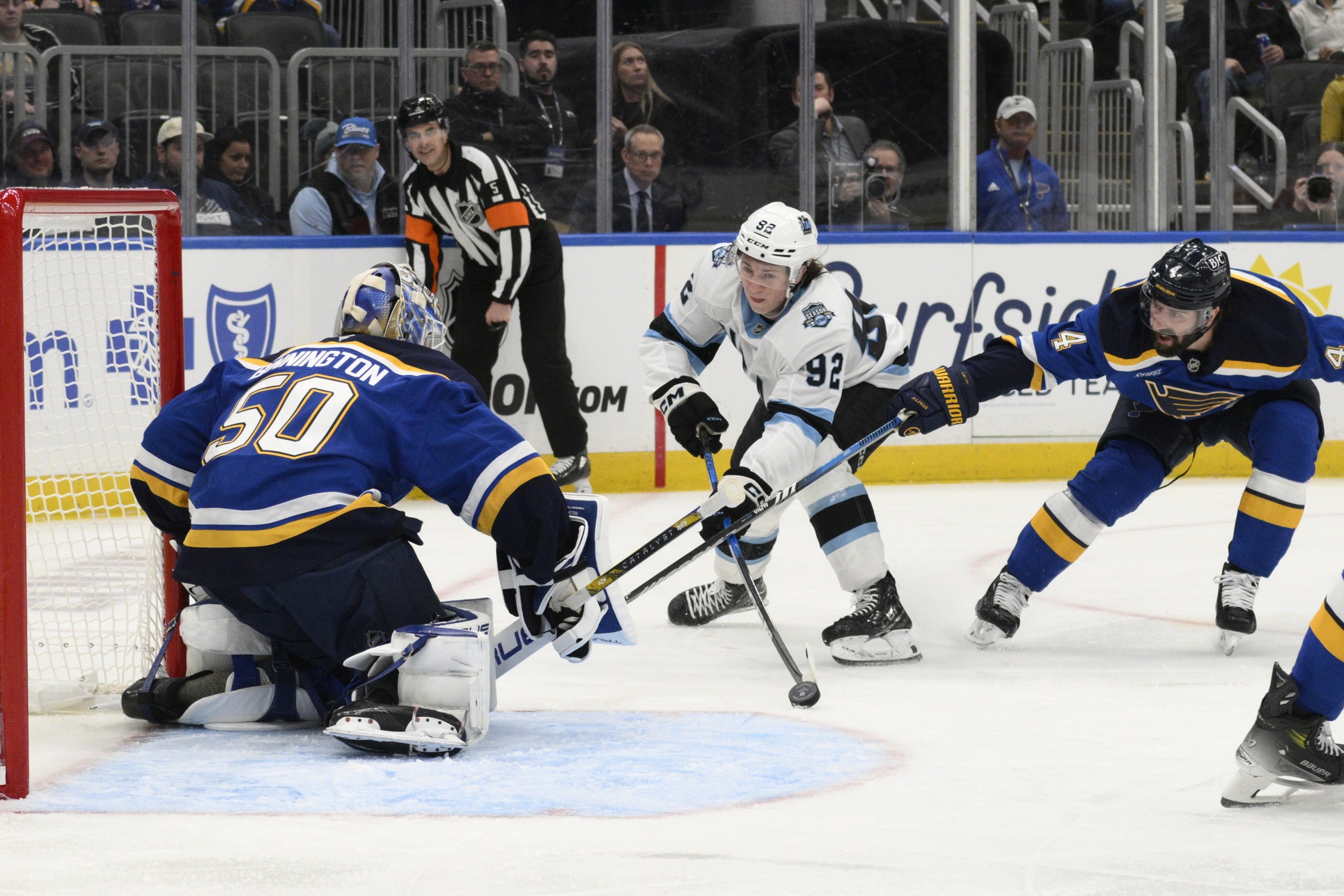 The Winnipeg Jets and St. Louis Blues face off tonight at Canada Life Centre in Game 1 of their first-round playoff series. The Jets, winners of the Presidents’ Trophy, aim to capitalize on their home-ice advantage, while the Blues look to upset the top seed. St. Louis vs Winnipeg AI Prediction: Free NHL Betting Insights for Apr 19. Credit USA TODAY/IMAGN