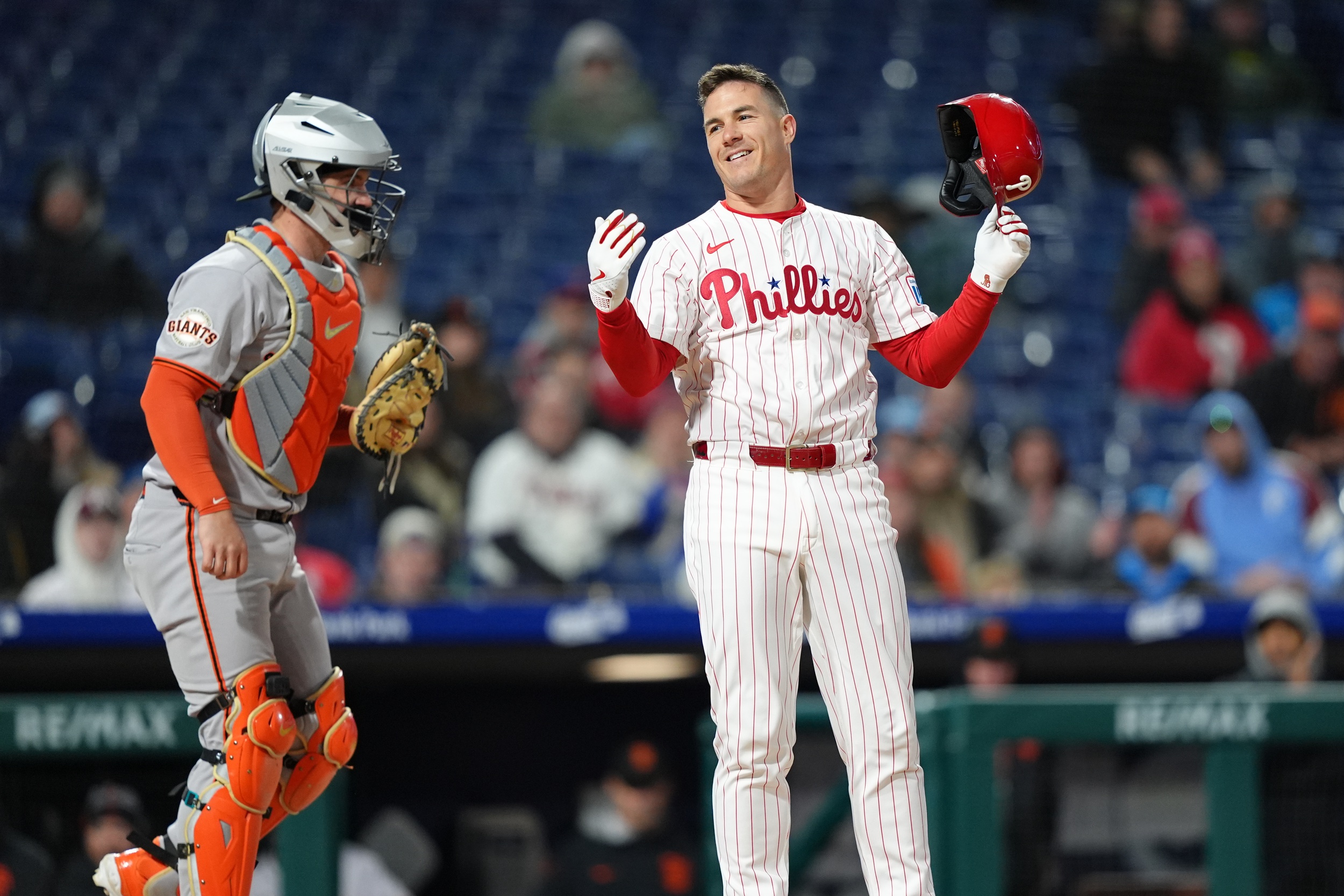 The San Francisco Giants (13–6) and Philadelphia Phillies (10–8) conclude their four-game series at Citizens Bank Park, with the Giants aiming to secure a series win and the Phillies looking to even the series. First pitch is scheduled for 4:05 PM ET, featuring a pitching matchup between Jordan Hicks (1–1, 5.87 ERA) for the Giants and Cristopher Sánchez (1–0, 3.12 ERA) for the Phillies. San Francisco vs Philadelphia AI Prediction: Free MLB Betting Insights for Apr 17. Credit USA TODAY/IMAGN