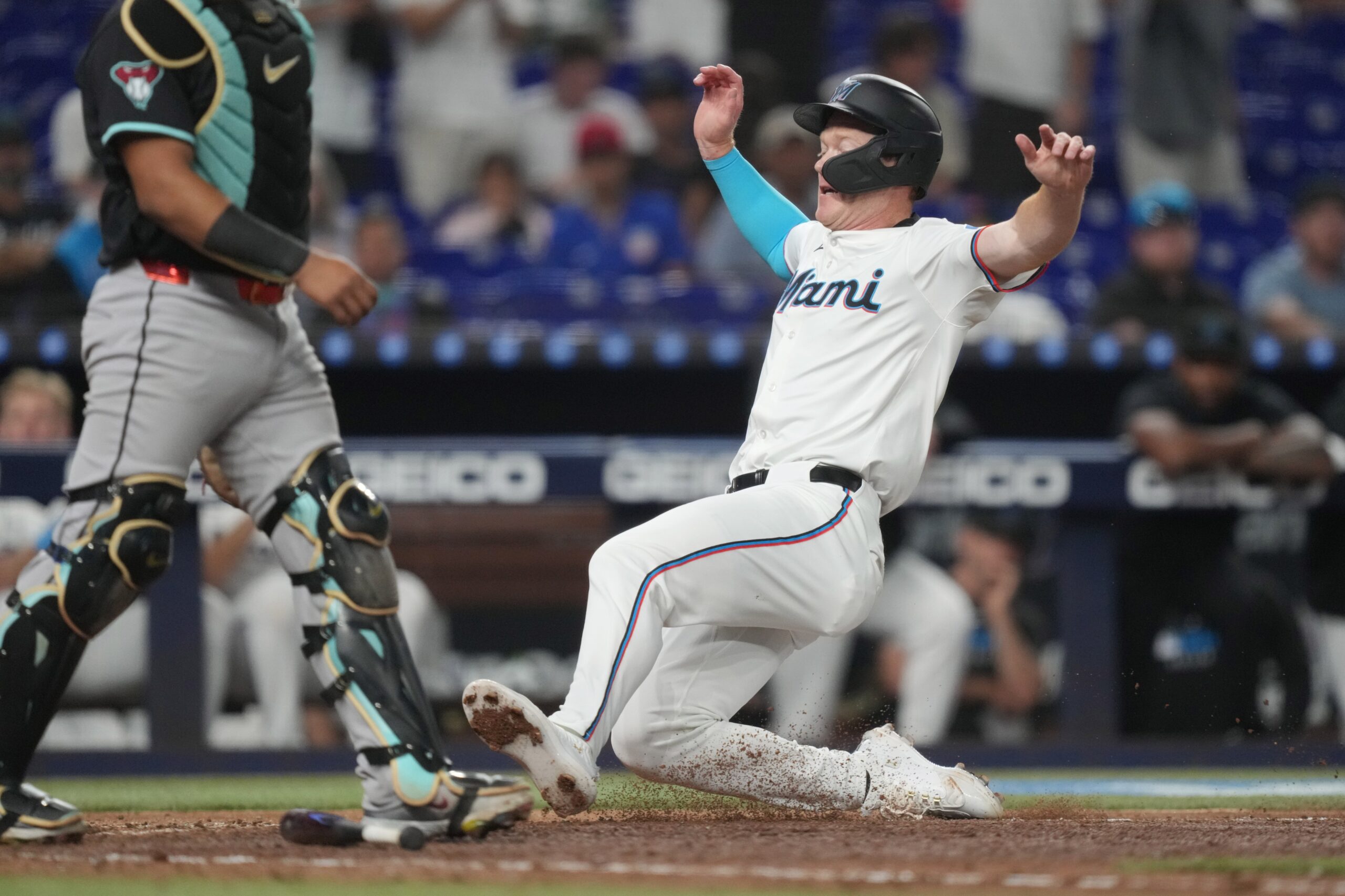 The Arizona Diamondbacks (10–7) conclude their three-game series against the Miami Marlins (8–9) at loanDepot park, aiming to secure a series win and maintain momentum in the National League West. The Marlins, under new management, seek to rebound and reach the .500 mark early in the season. Arizona vs Miami AI Prediction: Free MLB Betting Insights for Apr 17. Credit USA TODAY/IMAGN