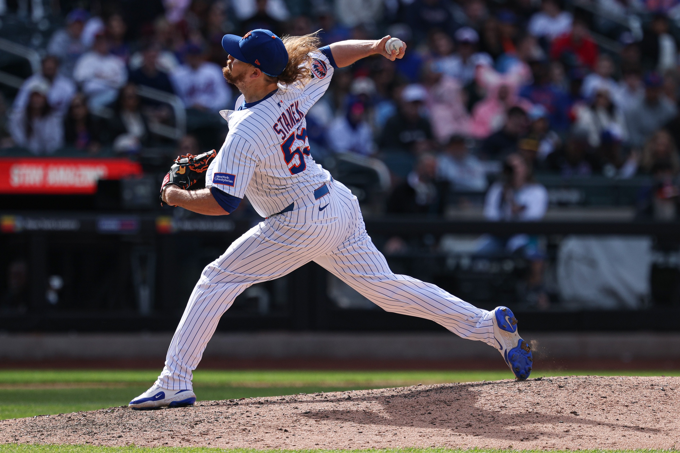 The Philadelphia Phillies (13–8) and the New York Mets (13–8) clash at Citi Field on April 21, 2025, in a pivotal early-season NL East showdown. With both teams tied atop the division, this matchup could set the tone for the rivalry moving forward. Philadelphia vs New York Mets AI Prediction: Free MLB Betting Insights for Apr 21. Credit USA TODAY/IMAGN