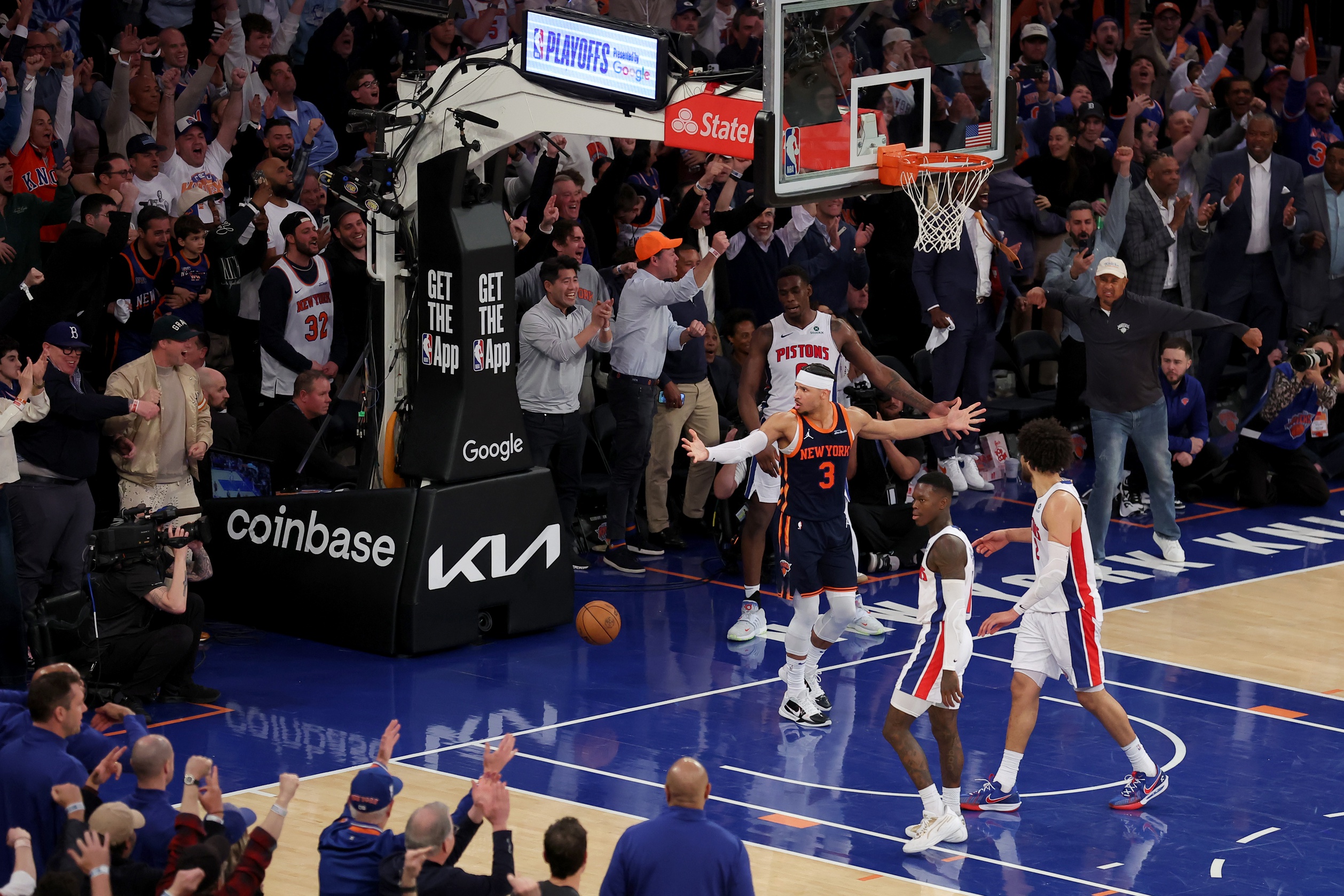 The New York Knicks and Detroit Pistons are set to clash in Game 3 of their Eastern Conference first-round series on April 24, 2025, at Little Caesars Arena. With the series tied 1-1, both teams aim to gain a pivotal advantage in this best-of-seven matchup. New York vs Detroit AI Prediction: Free NBA Betting Insights for Apr 24. Credit USA TODAY/IMAGN