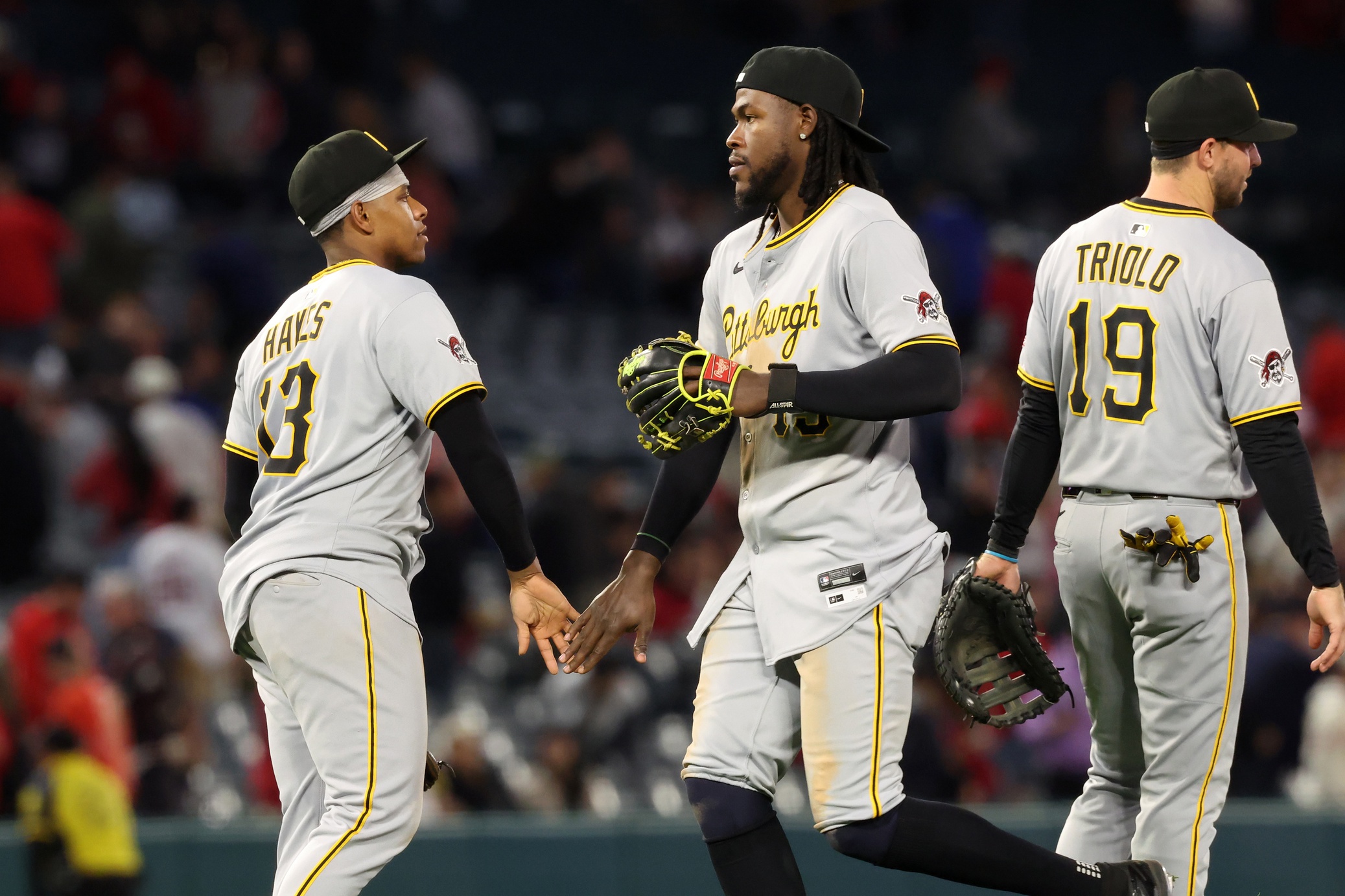 The Pittsburgh Pirates and Los Angeles Angels will conclude their three-game interleague series at Angel Stadium on April 24, 2025. The Angels aim to secure a series win, while the Pirates look to bounce back and avoid a series loss. Pittsburgh vs Los Angeles Angels AI Prediction: Free MLB Betting Insights for Apr 24. Credit USA TODAY/IMAGN