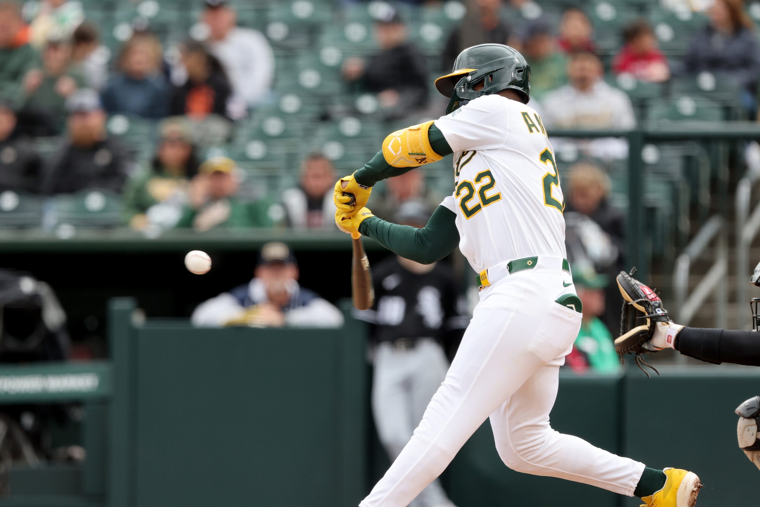The Chicago White Sox (6–19) and Oakland Athletics (12–13) wrap up their three-game series at Sutter Health Park in West Sacramento on Sunday, April 27, 2025, with first pitch scheduled for 4:05 PM ET. The Athletics aim to secure a series sweep, while the White Sox look to snap their losing streak and avoid further descent in the standings. Chicago White Sox vs Athletics AI Prediction: Free MLB Betting Insights for Apr 27. Credit USA TODAY/IMAGN