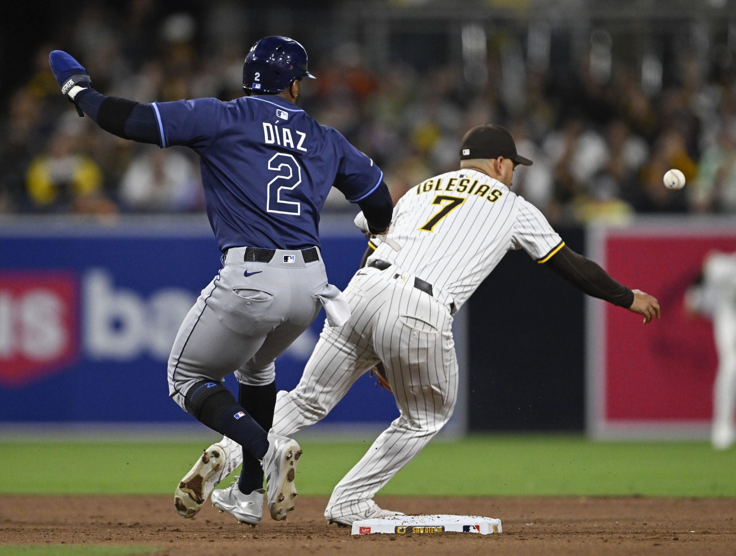 The Tampa Bay Rays (13–14) and San Diego Padres (17–10) conclude their three-game interleague series at Petco Park on Sunday, April 27, 2025, with first pitch scheduled for 1:10 PM PDT. The Rays aim to complete a series sweep, while the Padres look to avoid a third consecutive loss at home. Tampa Bay vs San Diego AI Prediction: Free MLB Betting Insights for Apr 27. Credit USA TODAY/IMAGN
