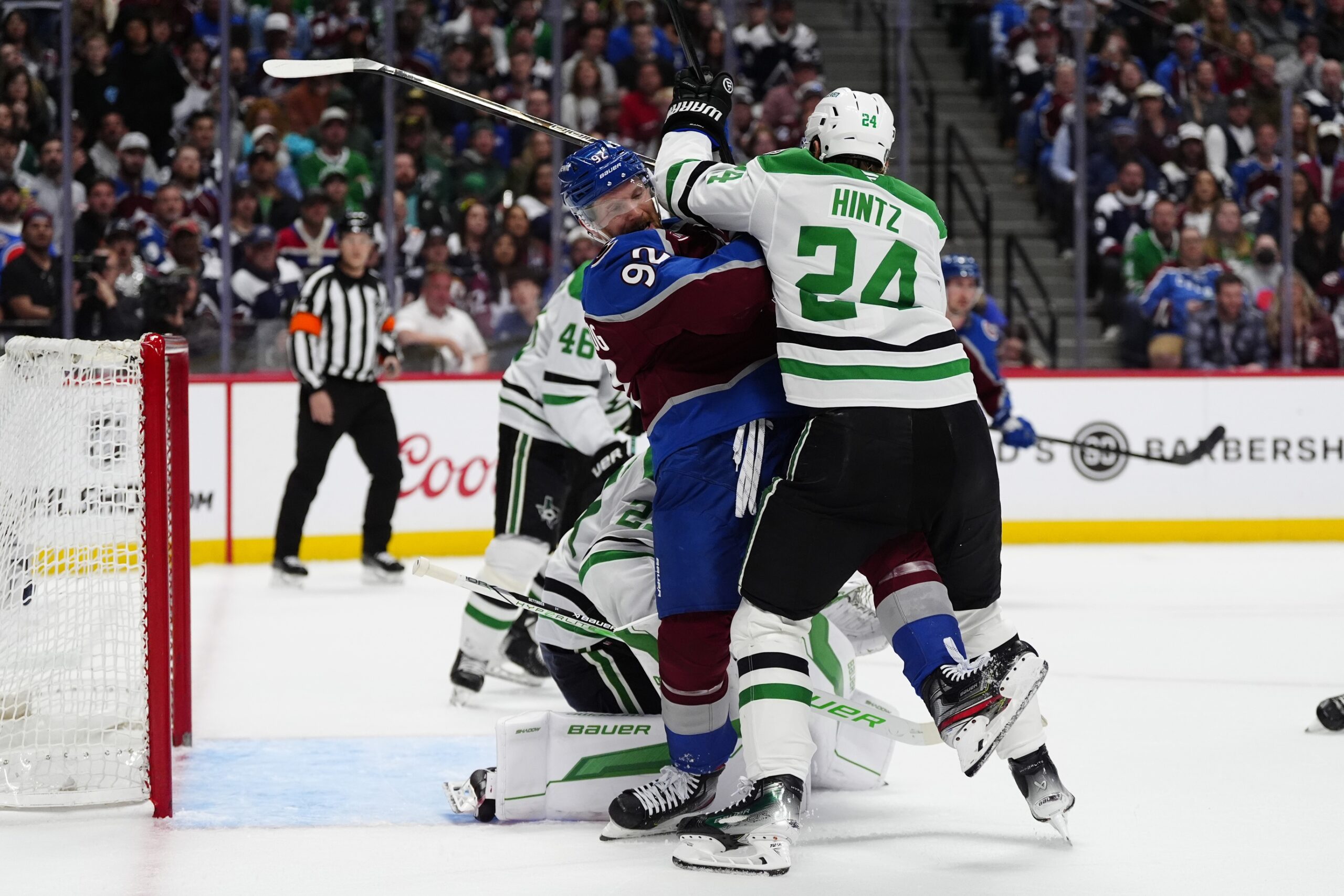 The Colorado Avalanche and Dallas Stars face off in Game 5 of their first-round playoff series on Monday, April 28, 2025, at 9:30 PM ET at American Airlines Center. The series is tied 2–2, making this game pivotal in determining which team gains the upper hand. Colorado vs Dallas AI Prediction: Free NHL Betting Insights for Apr 28. Credit USA TODAY/IMAGN