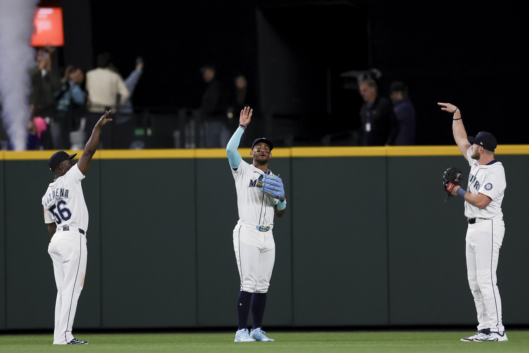 The Miami Marlins and Seattle Mariners conclude their three-game interleague series at T-Mobile Park on Sunday, April 27, 2025, with first pitch scheduled for 1:10 PM PDT. The Mariners aim to complete a series sweep, while the Marlins look to avoid a third consecutive loss and salvage a win on the road. Miami vs Seattle AI Prediction: Free MLB Betting Insights for Apr 27. Credit USA TODAY/IMAGN