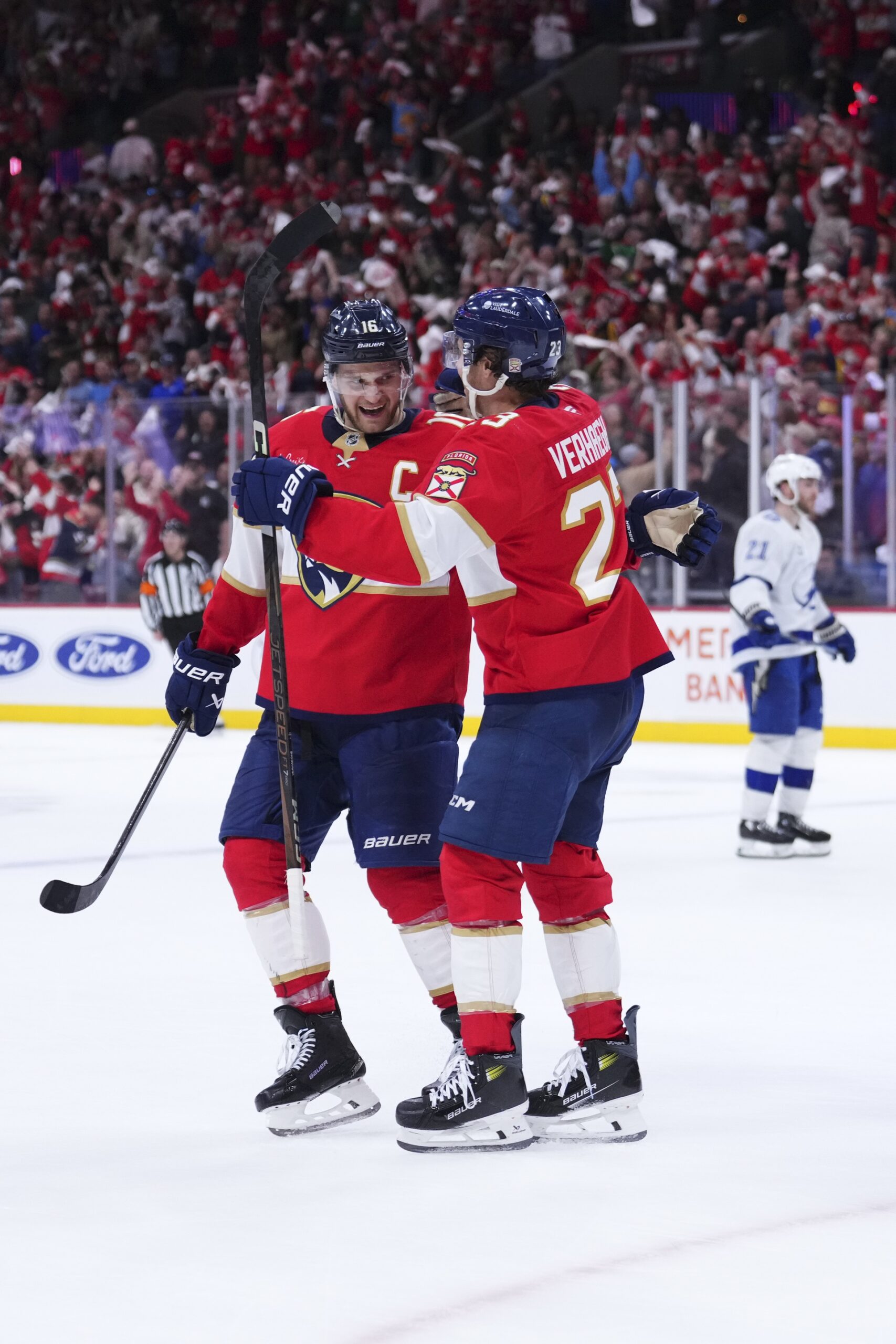 The Florida Panthers and Tampa Bay Lightning face off in Game 5 of their first-round Stanley Cup Playoff series on April 30, 2025, with the Panthers leading the series 3-1. The Panthers aim to close out the series, while the Lightning look to extend their postseason run. Florida vs Tampa Bay AI Prediction: Free NHL Betting Insights for Apr 30. Credit USA TODAY/IMAGN