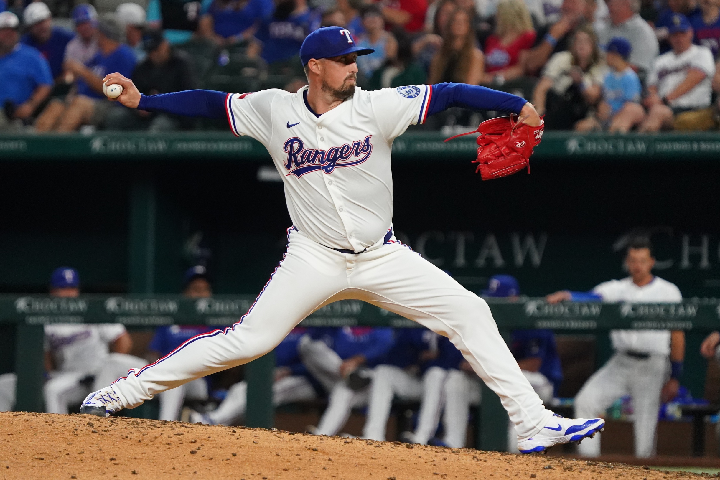 On April 29, 2025, the Oakland Athletics (11–13) will face the Texas Rangers (14–10) at Globe Life Field in Arlington, Texas. Both teams aim to gain momentum in the American League West, with the Rangers looking to capitalize on home-field advantage. Athletics vs Texas AI Prediction: Free MLB Betting Insights for Apr 29. Credit USA TODAY/IMAGN