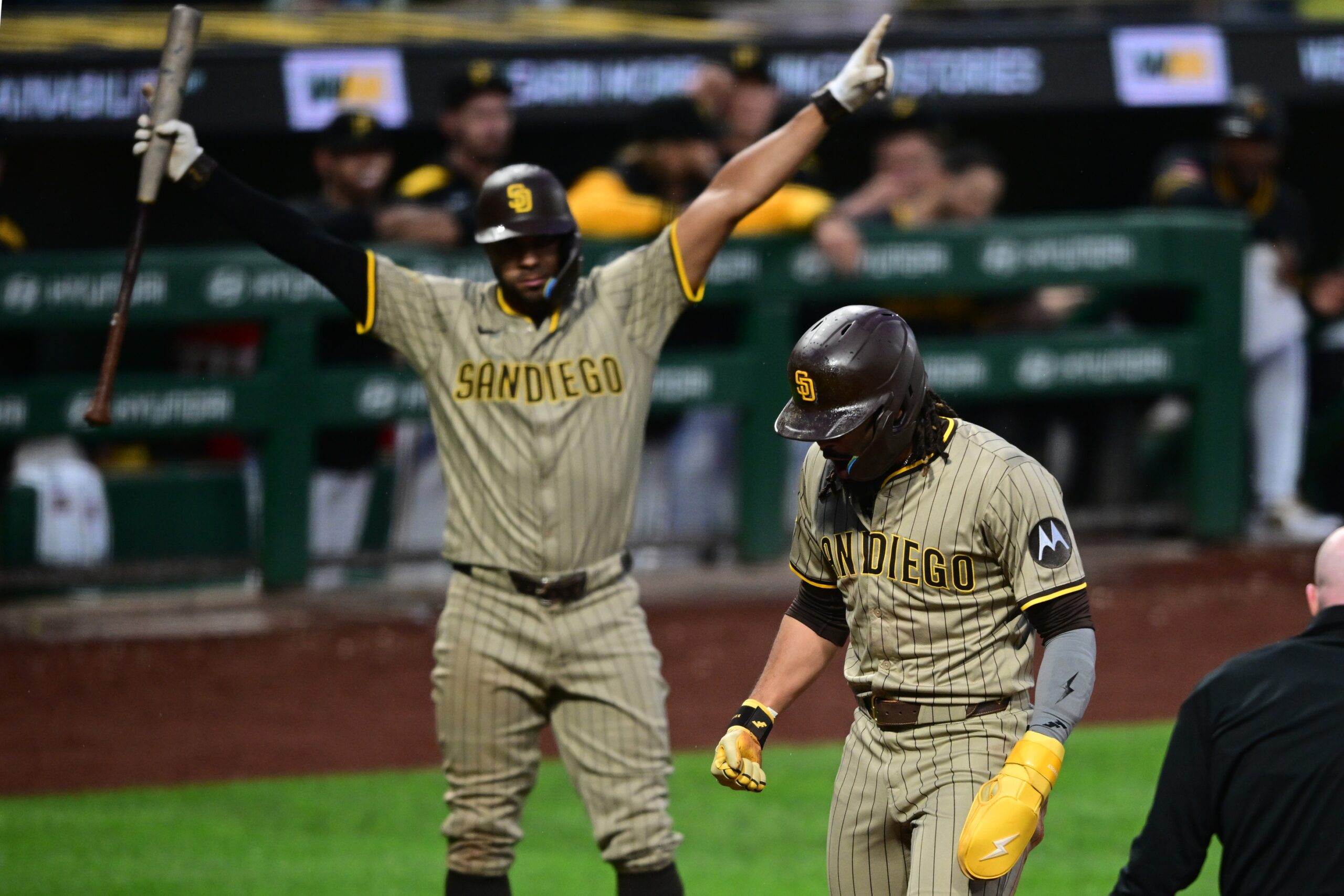The San Diego Padres (21-11) and Pittsburgh Pirates (12-22) conclude their three-game series at PNC Park on Sunday, May 4, 2025, with first pitch scheduled for 1:35 p.m. ET. The Padres aim to complete a sweep, while the Pirates look to salvage the final game of the series. San Diego vs Pittsburgh AI Prediction: Free MLB Betting Insights for May 04. Credit USA TODAY/IMAGN