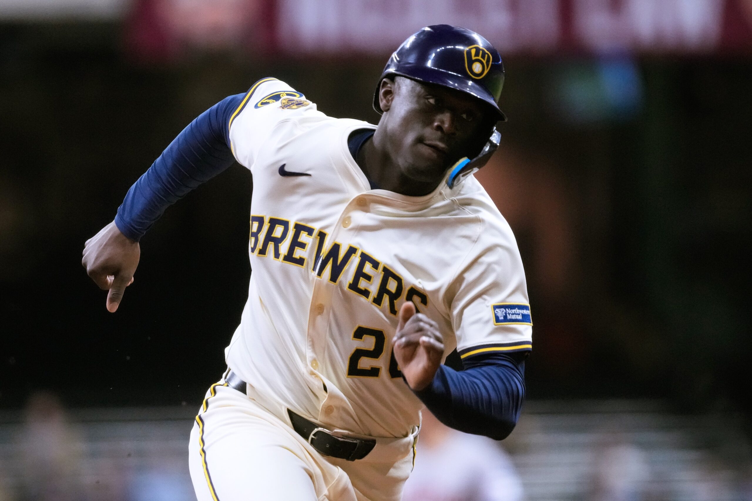 The Houston Astros (17–16) travel to American Family Field to face the Milwaukee Brewers (17–18) on Tuesday, May 6, 2025, in a pivotal interleague matchup. Both teams are hovering around the .500 mark and are eager to gain momentum as they approach the midseason stretch. Houston vs Milwaukee AI Prediction: Free MLB Betting Insights for May 06. Credit USA TODAY/IMAGN
