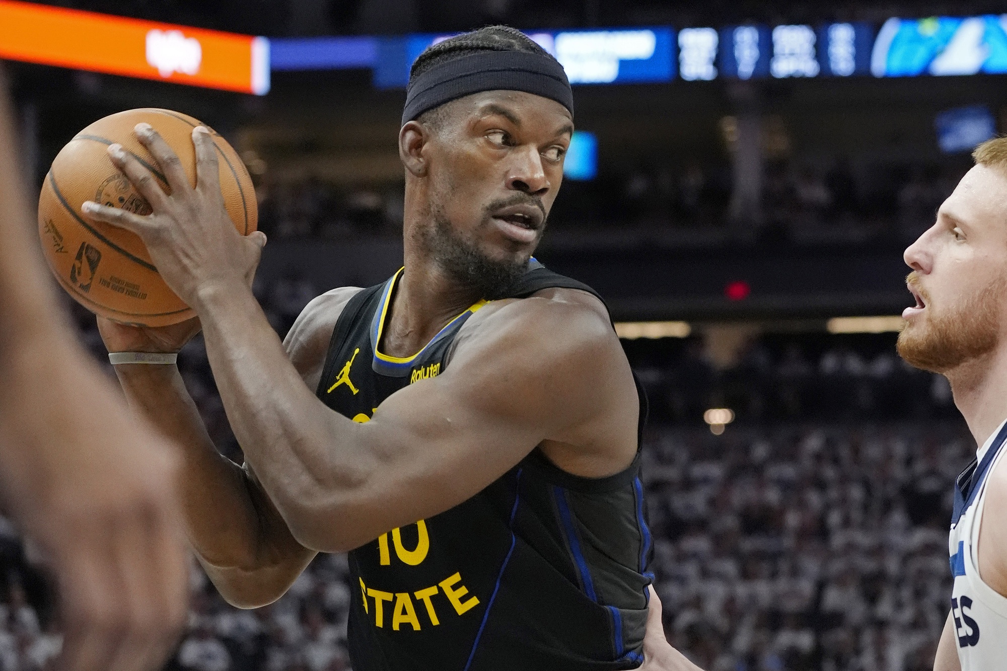 The Golden State Warriors and Minnesota Timberwolves face off in Game 2 of their Western Conference Semifinals on Thursday, May 8, 2025, at the Target Center. The Warriors lead the series 1-0 after a 99-88 victory in Game 1. Golden State vs Minnesota AI Prediction: Free NBA Betting Insights for May 08. Credit USA TODAY/IMAGN