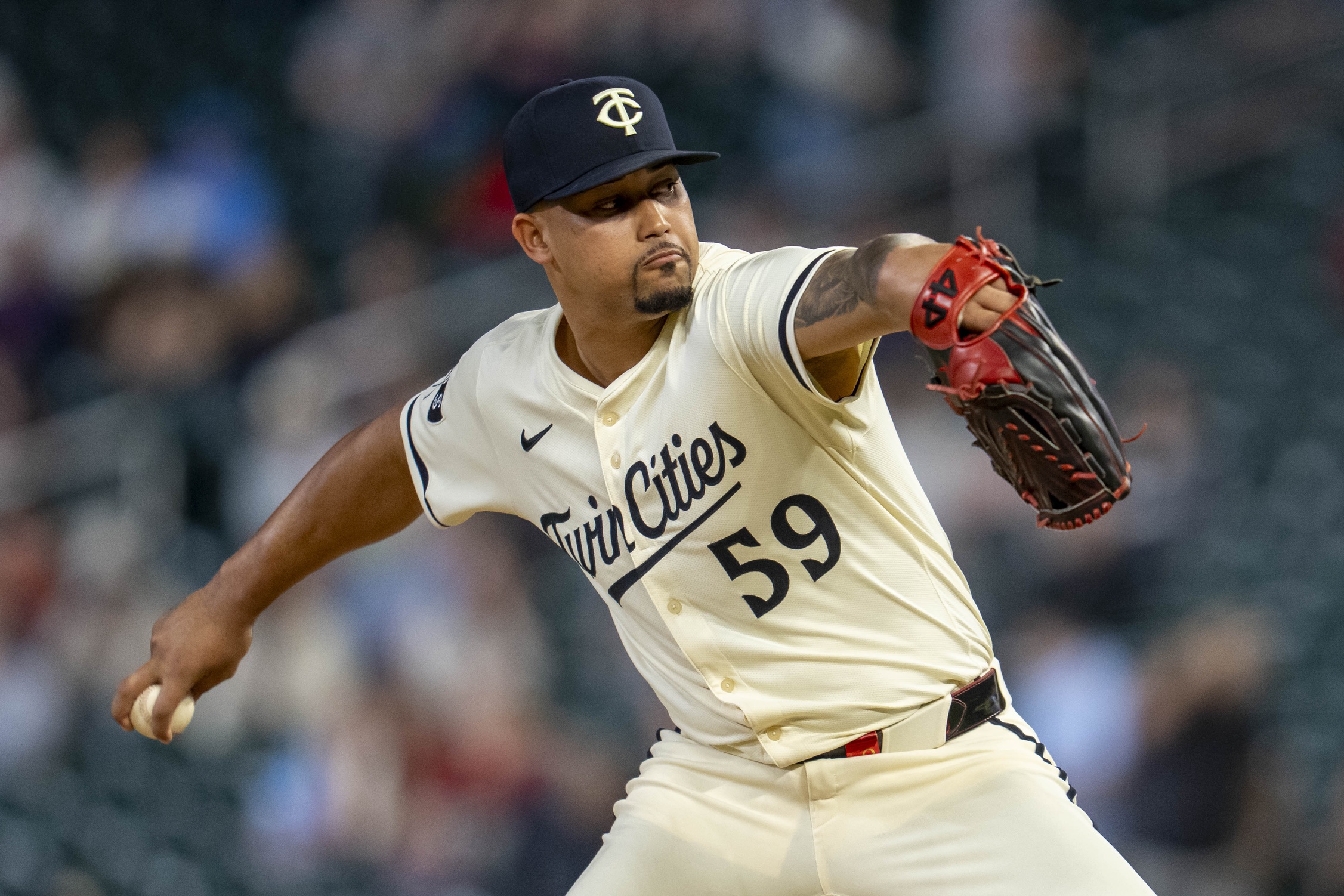 The Baltimore Orioles and Minnesota Twins conclude their three-game series at Target Field on Thursday, May 8, 2025, with first pitch scheduled for 1:10 p.m. EDT. Both teams are aiming to gain momentum as they navigate early-season challenges and strive for consistency. Baltimore vs Minnesota AI Prediction: Free MLB Betting Insights for May 08. Credit USA TODAY/IMAGN