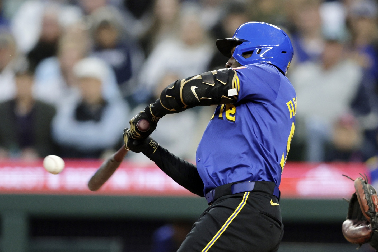 The Toronto Blue Jays and Seattle Mariners will face off on Saturday, May 10, 2025, at T-Mobile Park in Seattle. The Mariners, currently leading the AL West, aim to continue their strong performance against a struggling Blue Jays team. Toronto vs Seattle AI Prediction: Free MLB Betting Insights for May 10. Credit USA TODAY/IMAGN