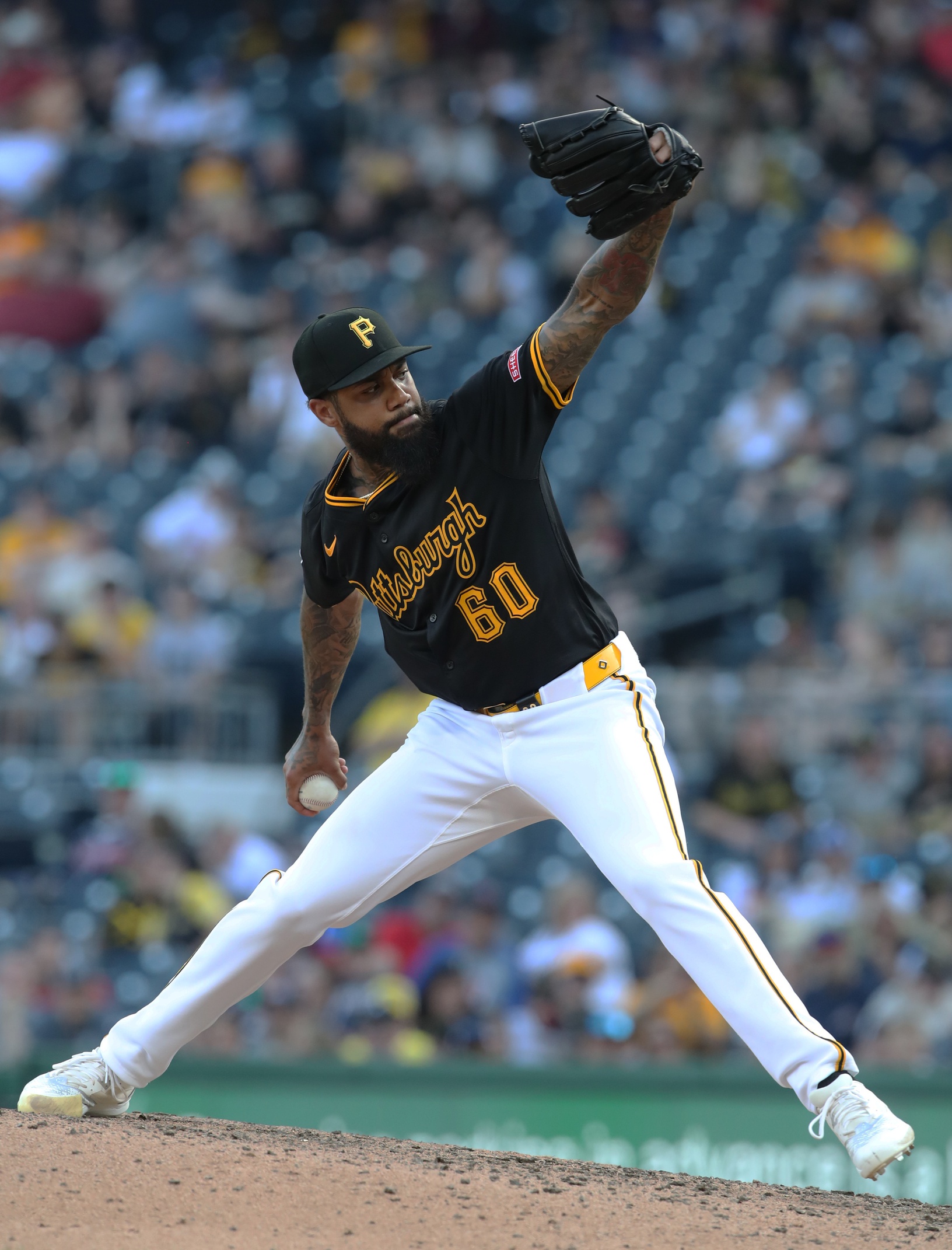 The Atlanta Braves and Pittsburgh Pirates conclude their three-game series at PNC Park on Sunday, May 11, 2025, with first pitch scheduled for 1:35 p.m. ET. The Braves aim to secure a series win, while the Pirates look to avoid a sweep and snap their recent losing streak. Atlanta vs Pittsburgh AI Prediction: Free MLB Betting Insights for May 11. Credit USA TODAY/IMAGN
