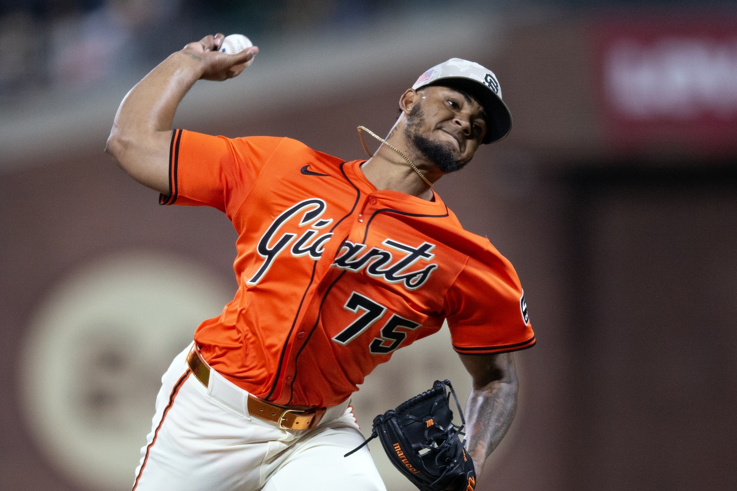 On Saturday, May 17, 2025, the San Francisco Giants host the Athletics at Oracle Park in the second game of MLB’s inaugural “Rivalry Weekend,” now dubbed the “Highway 80 Series” following the Athletics’ relocation to Sacramento. The Giants, with a 26–19 record, look to build on their recent success, while the Athletics aim to rebound from a 9–1 loss in the series opener. Athletics vs San Francisco AI Prediction: Free MLB Betting Insights for May 17. Credit USA TODAY/IMAGN