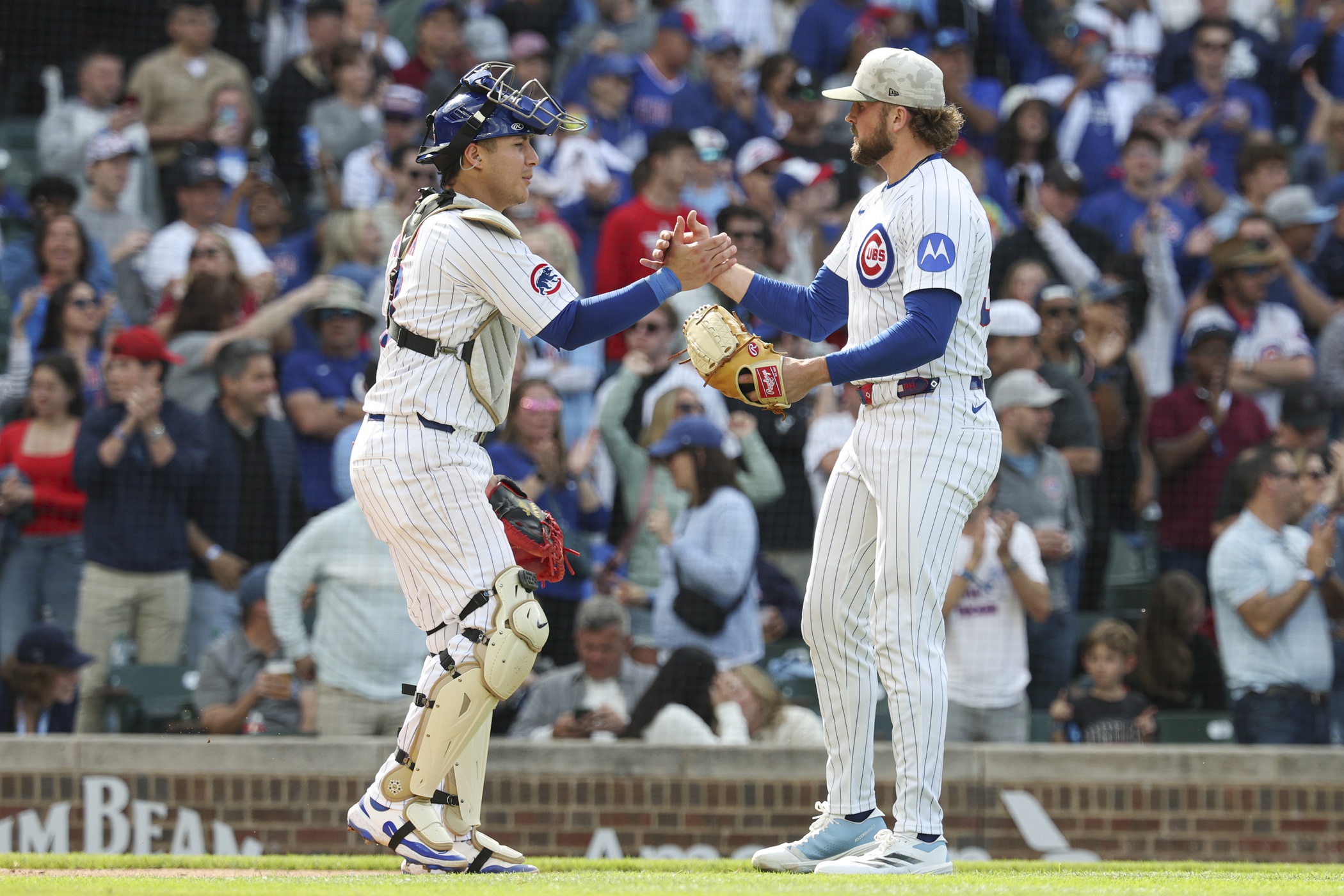 The Chicago White Sox and Chicago Cubs face off in the final game of their Crosstown Classic series on Sunday, May 18, 2025, at Wrigley Field. The Cubs, aiming to extend their winning streak, are favored to win, while the White Sox seek to avoid a sweep. Chicago White Sox vs Chicago Cubs AI Prediction: Free MLB Betting Insights for May 18. Credit USA TODAY/IMAGN