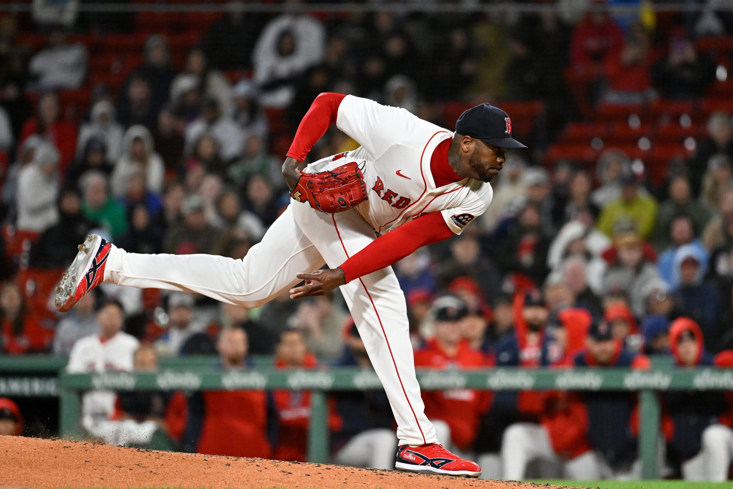 The New York Mets and Boston Red Sox face off on May 20, 2025, at Fenway Park in the second game of their three-game interleague series. The Mets, leading the NL East, aim to maintain their momentum, while the Red Sox look to bounce back and improve their standing in the AL East. New York Mets vs Boston AI Prediction: Free MLB Betting Insights for May 20. Credit USA TODAY/IMAGN