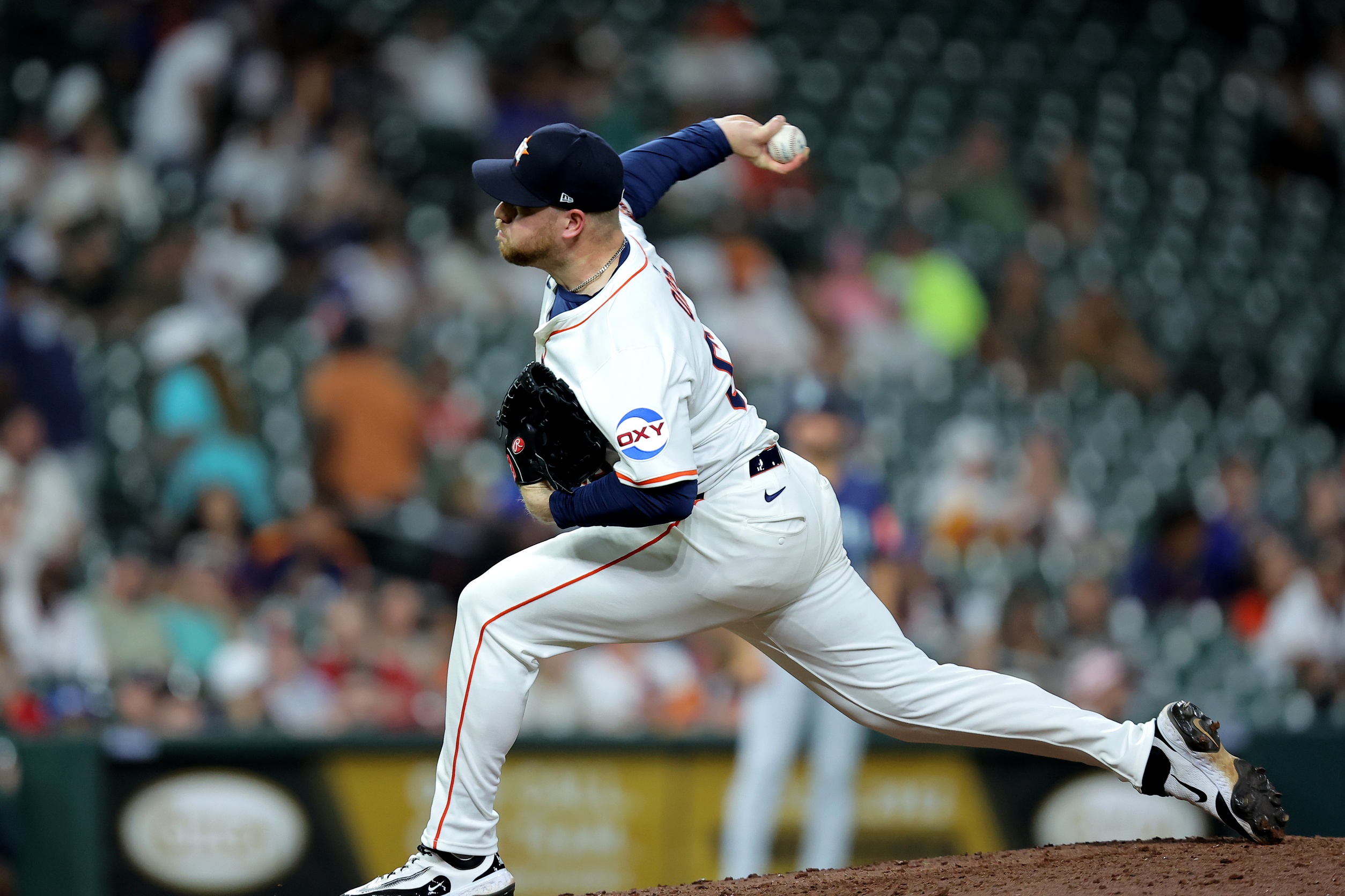 On May 23, 2025, the Seattle Mariners (27–19) will face the Houston Astros (25–22) at Daikin Park in Houston, Texas. This pivotal AL West matchup features the division-leading Mariners against the second-place Astros, who are dealing with key injuries. Seattle vs Houston AI Prediction: Free MLB Betting Insights for May 23. Credit USA TODAY/IMAGN