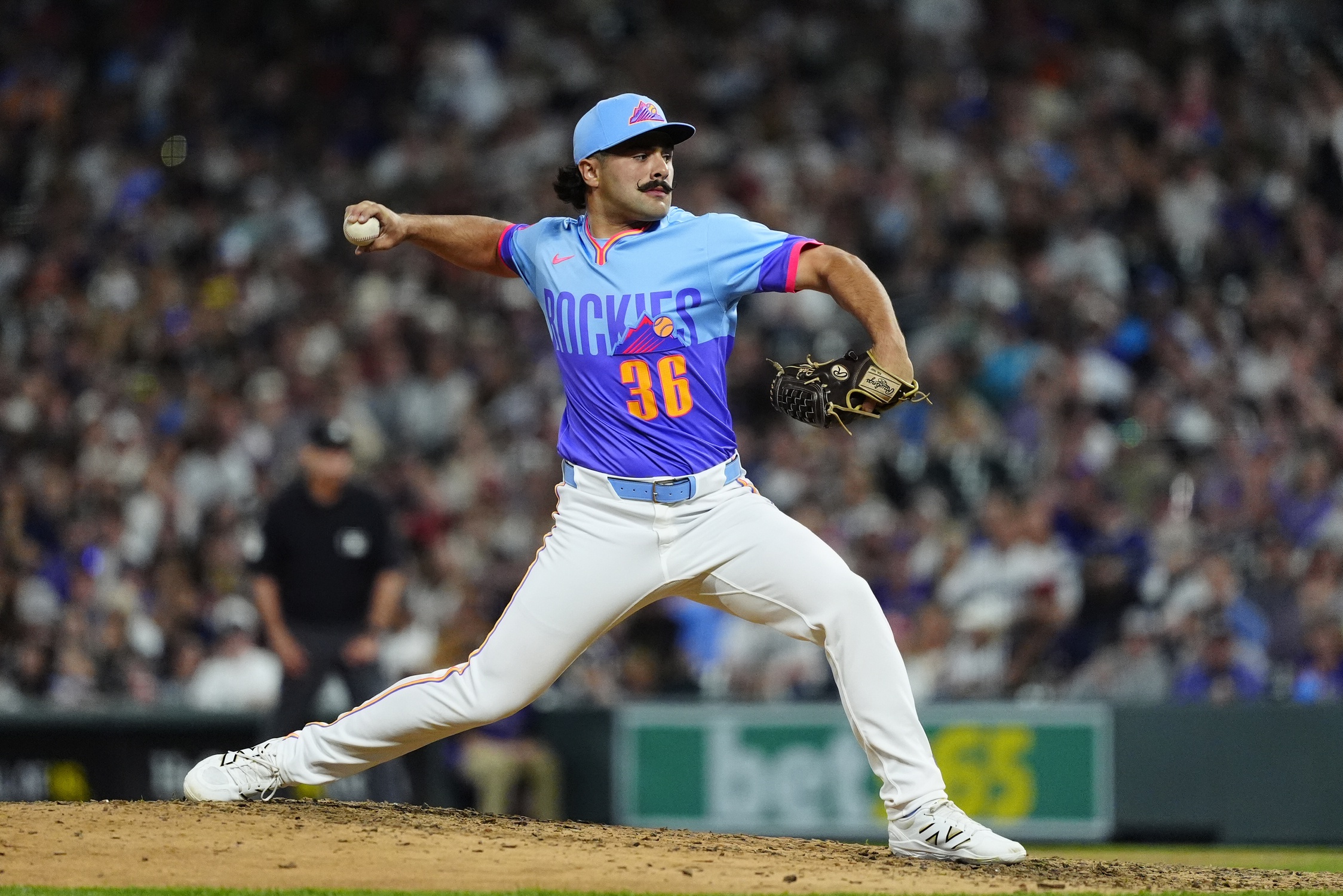 On May 24, 2025, the New York Yankees (30–20) will face the Colorado Rockies (9–42) at Coors Field in Denver. The Yankees aim to rebound after a narrow 3–2 loss in the series opener, while the Rockies look to build on their rare victory. New York Yankees vs Colorado AI Prediction: Free MLB Betting Insights for May 24. Credit USA TODAY/IMAGN