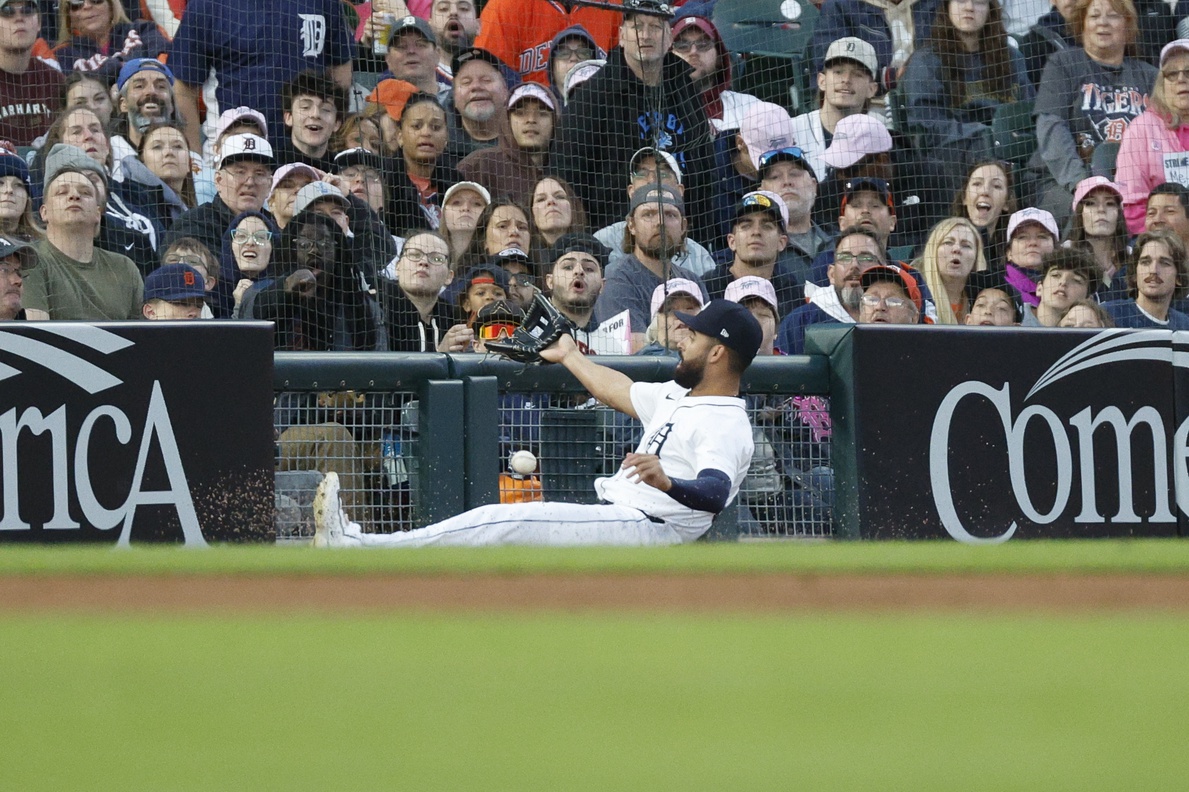The Cleveland Guardians and Detroit Tigers will face off on Sunday, May 25, 2025, at Comerica Park in the finale of their four-game series. The Tigers, leading the AL Central, aim to solidify their division dominance, while the Guardians seek to close the gap and gain momentum. Cleveland vs Detroit AI Prediction: Free MLB Betting Insights for May 25. Credit USA TODAY/IMAGN
