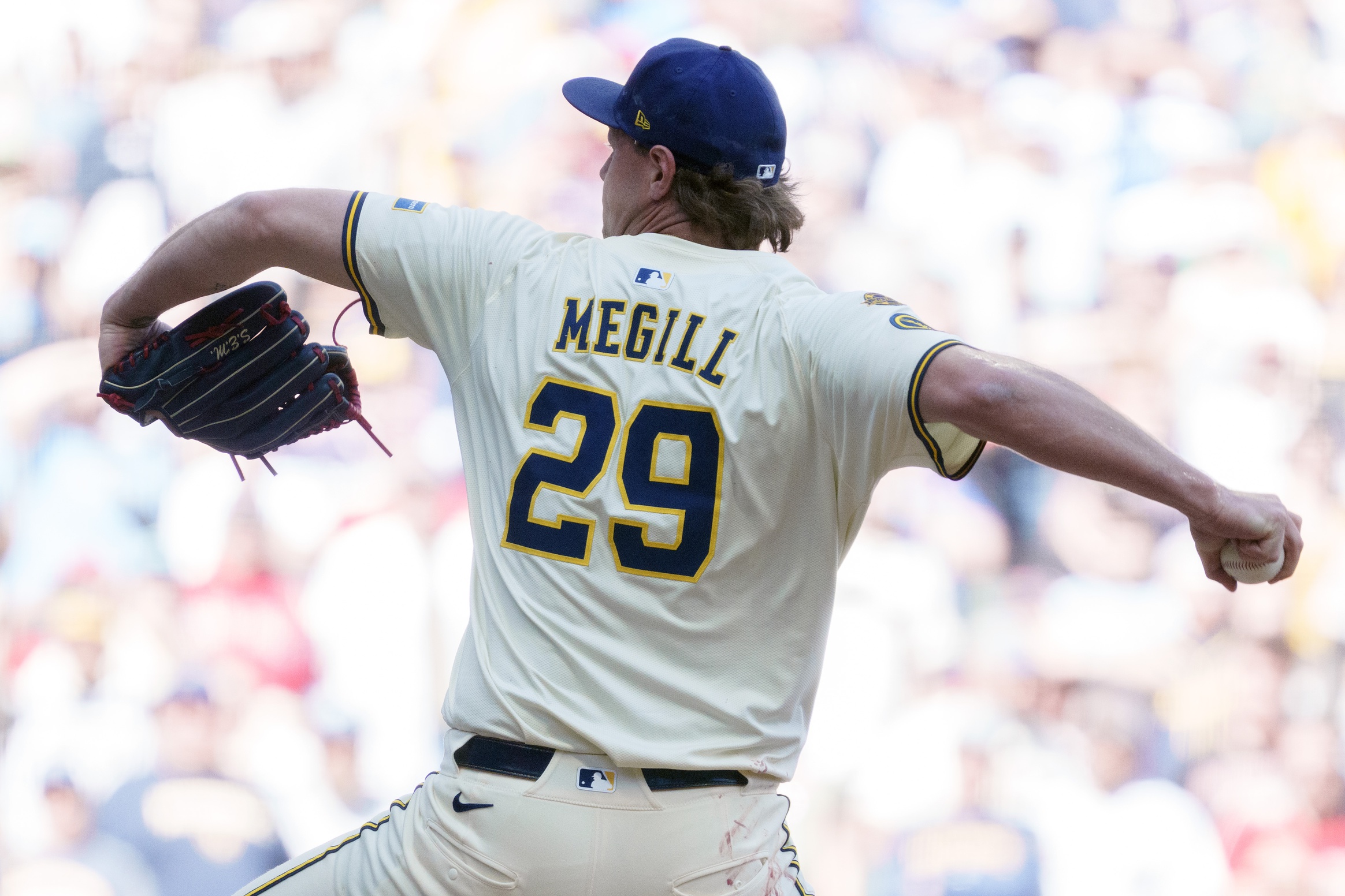 On Tuesday, May 27, 2025, the Boston Red Sox (27–28) will face the Milwaukee Brewers (26–28) at American Family Field in Milwaukee. Both teams are looking to gain momentum as they approach the mid-season mark. Boston vs Milwaukee AI Prediction: Free MLB Betting Insights for May 27. Credit USA TODAY/IMAGN