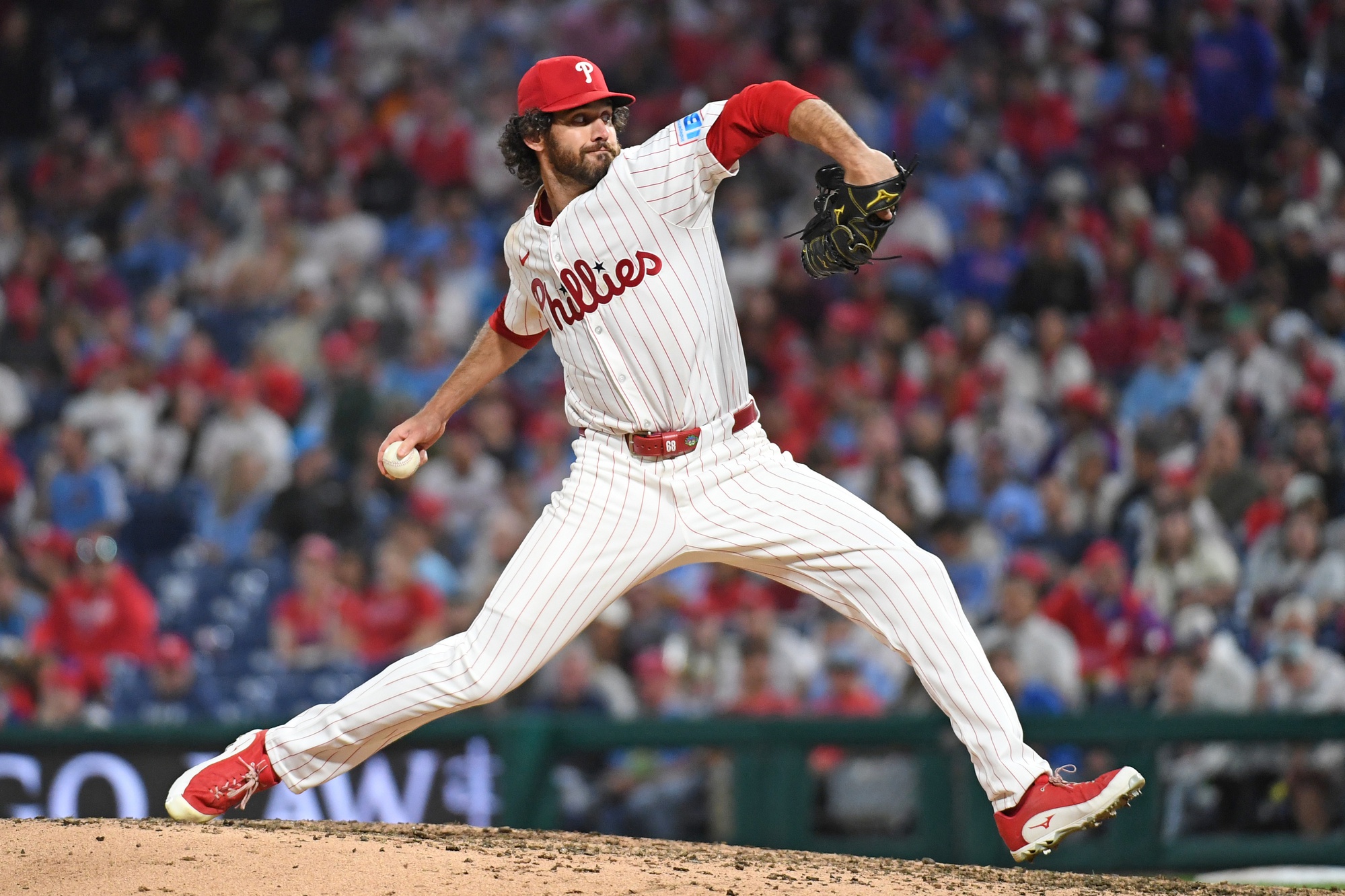 The Atlanta Braves (25–28) face the Philadelphia Phillies (35–19) on Wednesday, May 28, 2025, at Citizens Bank Park, aiming to snap a two-game losing streak in this pivotal NL East matchup. The Phillies are favored with a -164 moneyline, while the Braves are listed at +138, and the over/under is set at 7.5 runs. Atlanta vs Philadelphia AI Prediction: Free MLB Betting Insights for May 28. Credit USA TODAY/IMAGN