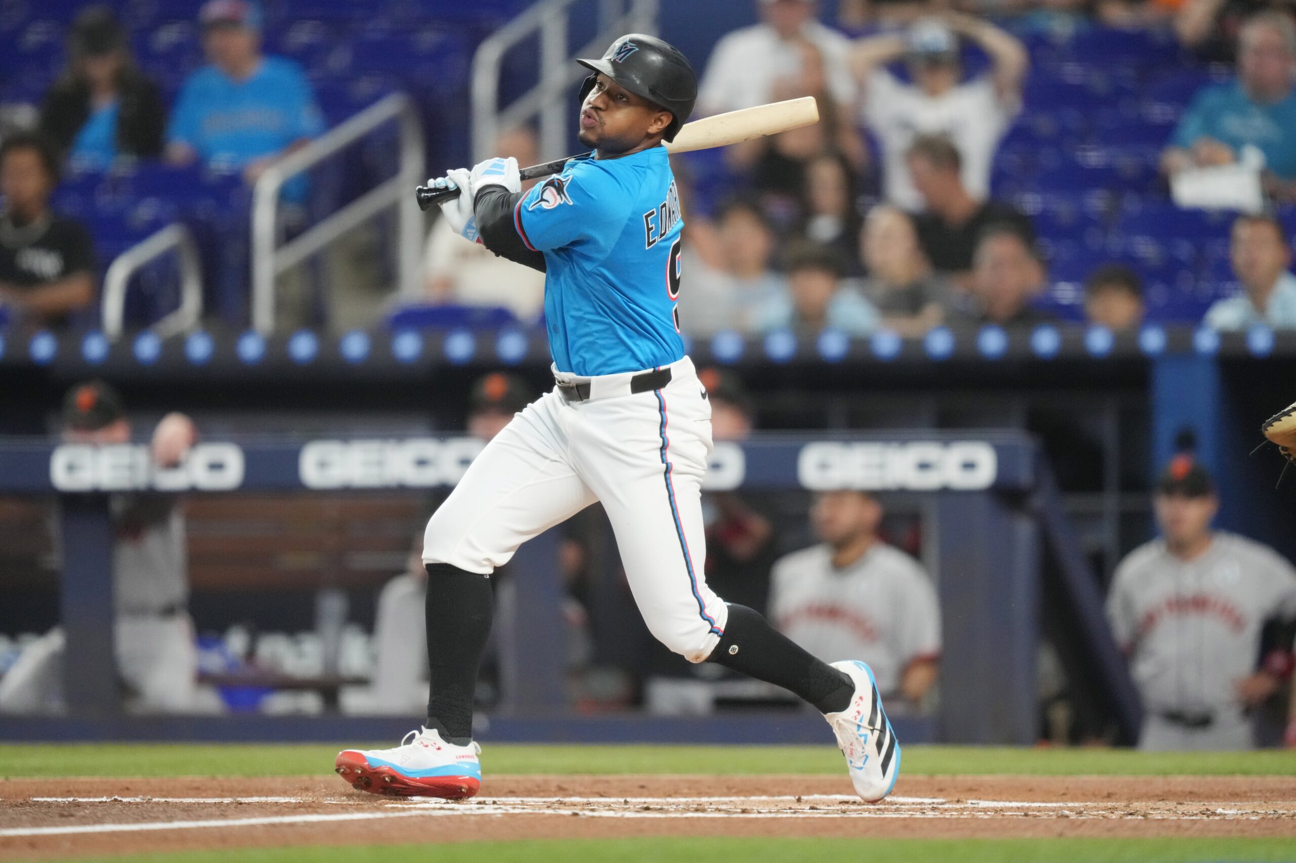 A mismatched duel looms as the cellar-dwelling Colorado Rockies travel to face the surging Miami Marlins at loanDepot Park on June 2, 2025 — Miami’s rotating staff and lineup depth set the tone. While Miami rides confidence at home, a revitalized Rockies squad seeks to upset expectations. Colorado vs Miami AI Prediction: Free MLB Betting Insights for Jun 02. Credit USA TODAY/IMAGN