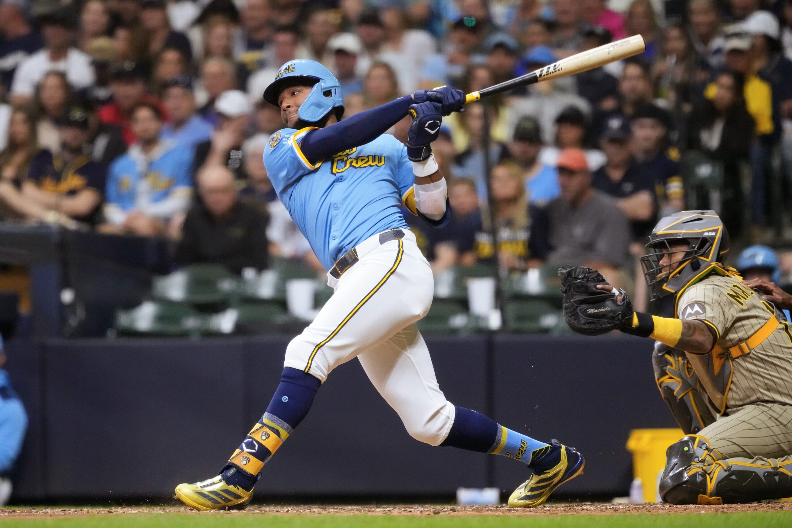 The San Diego Padres travel to American Family Field on June 7, 2025, for a pivotal midseason matchup against the Milwaukee Brewers. Milwaukee enters as the favorite at –149 on the moneyline and –1.5 on the run line, with the total set at 8.5 runs—signaling expectations for a close, strategy-heavy game. San Diego vs Milwaukee AI Prediction: Free MLB Betting Insights for Jun 07. Credit USA TODAY/IMAGN